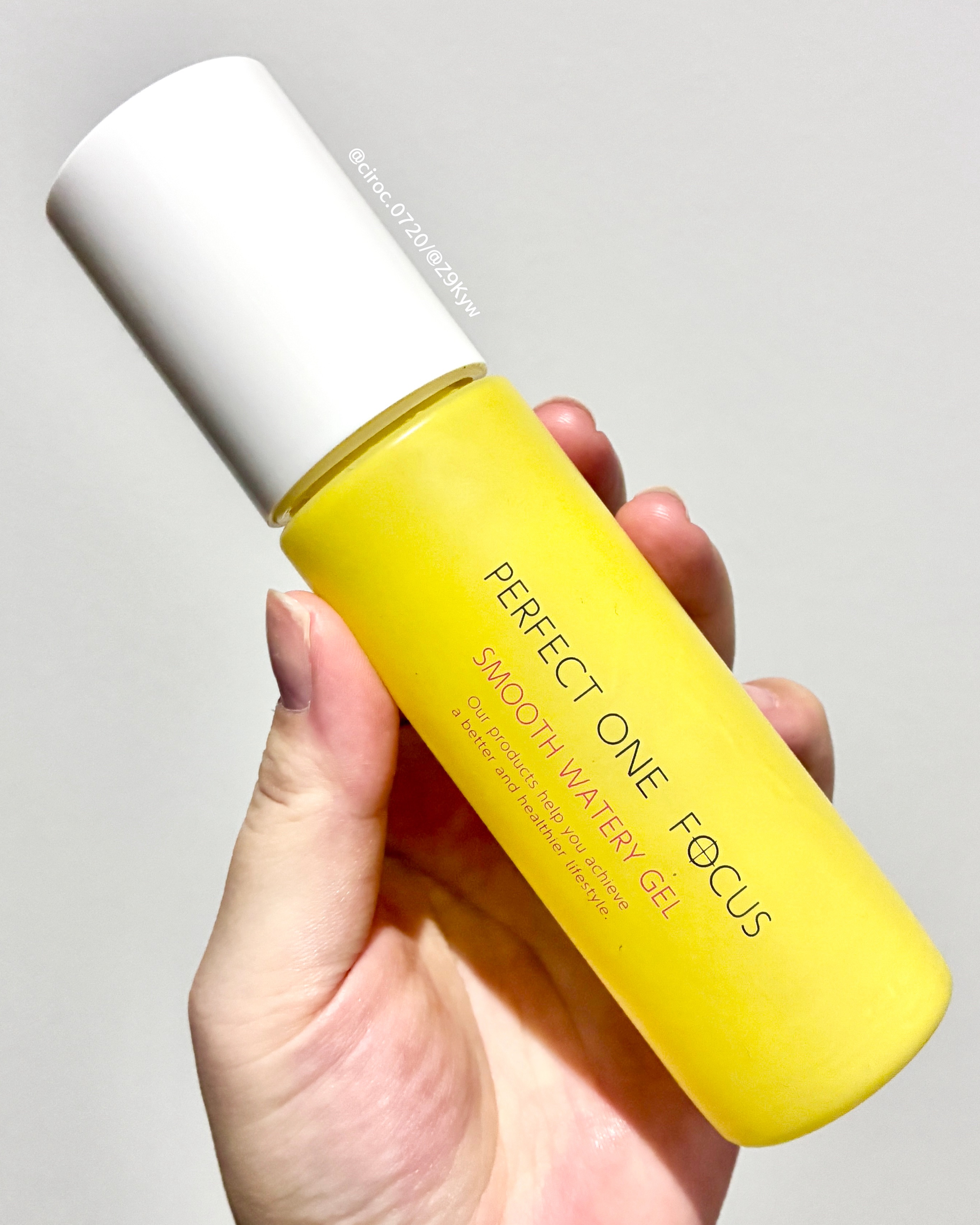 パーフェクトワンフォーカス スムースウォータリージェル/PERFECT ONE  FOCUS/オールインワン化粧品を使ったクチコミ（2枚目）