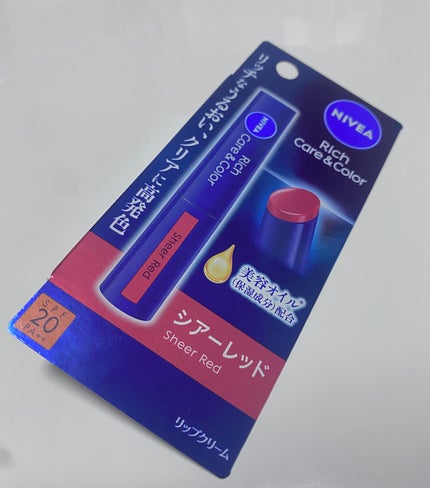 ニベア リッチケア&カラーリップ シアーレッド/ニベア/リップクリームの画像