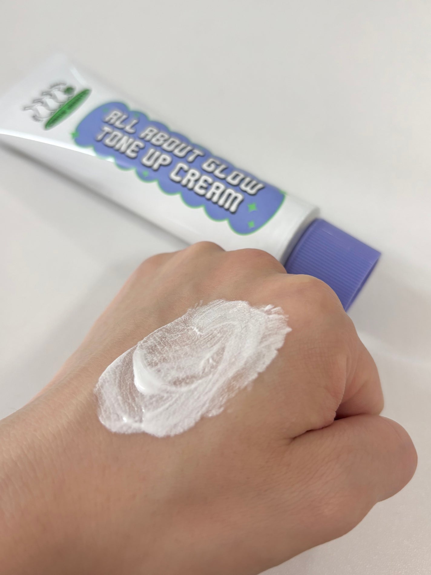 オールアバウトグロウトーンアップクリーム/CHASIN'RABBITS/化粧下地を使ったクチコミ(3枚目)