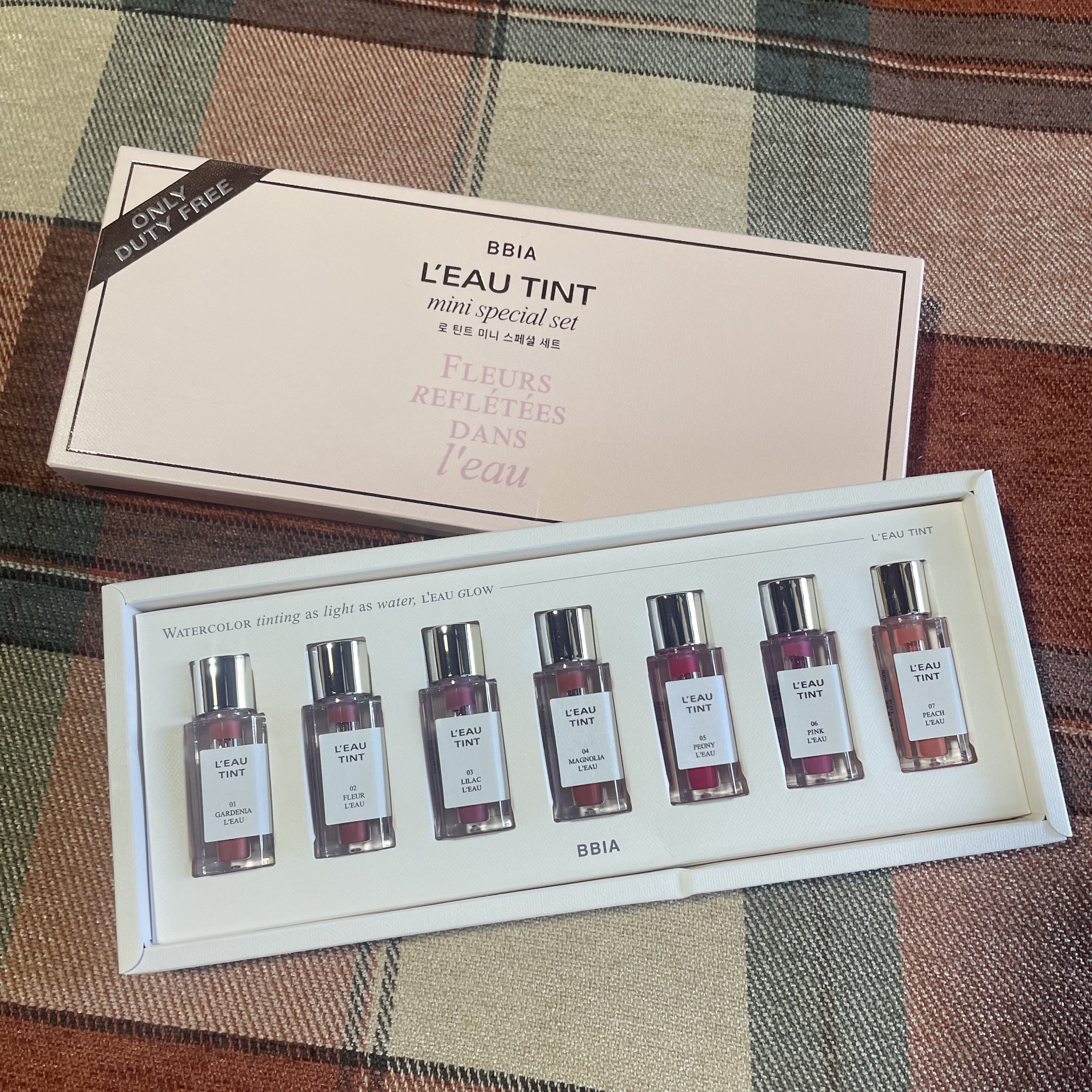 ローティントミニコレクションに星5個の評価をつけました
ローティントを評価しました