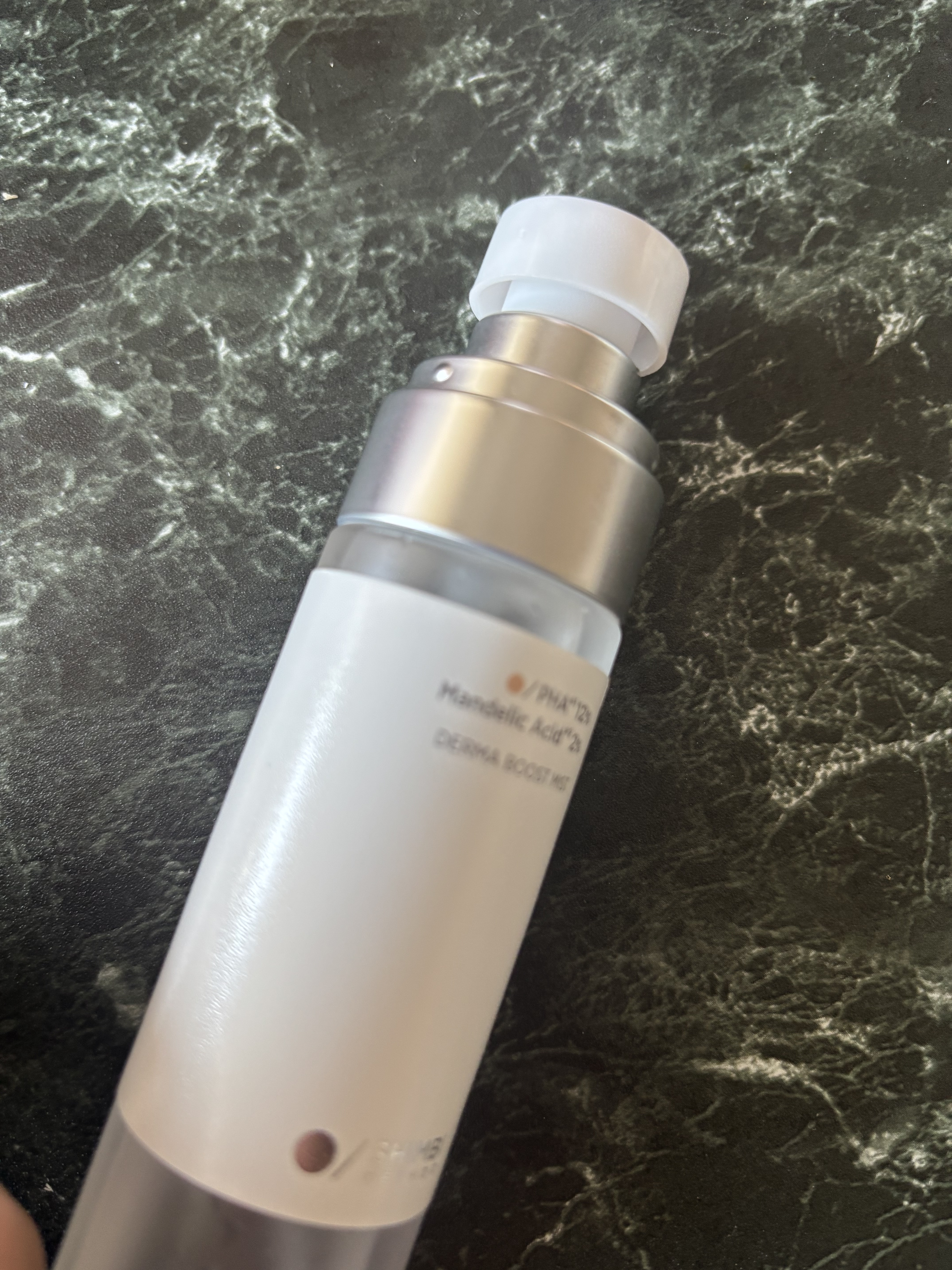 SHIMBI METHOD ダーマブーストミストPHA12% マンデル酸2%のクチコミ「SHIMBI METHOD
ダーマブーストミストPHA12% マンデル酸2%
¥1,760

.....」（1枚目）