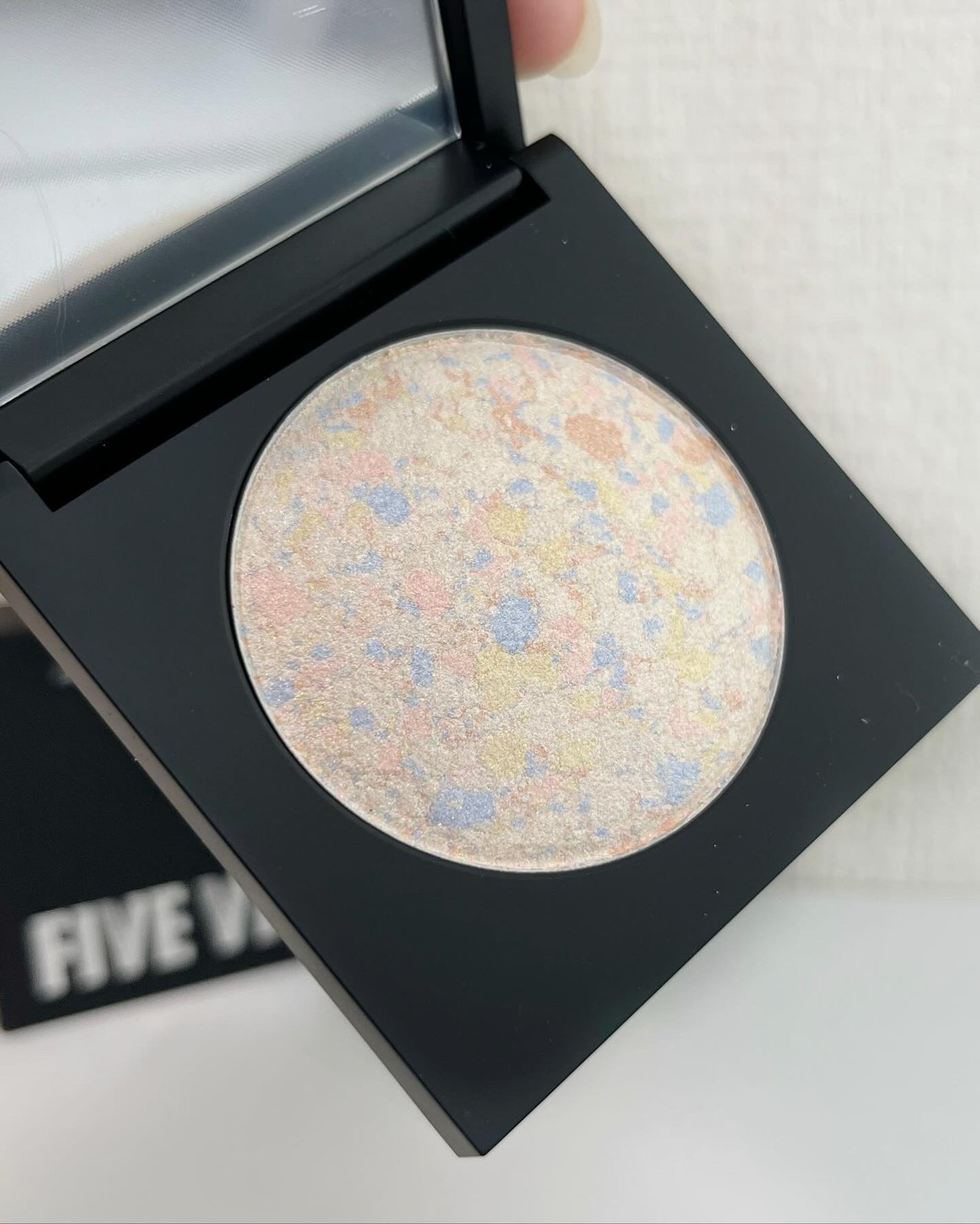 パールライクハイライター/FIVE VIBE/パウダーハイライトを使ったクチコミ(2枚目)