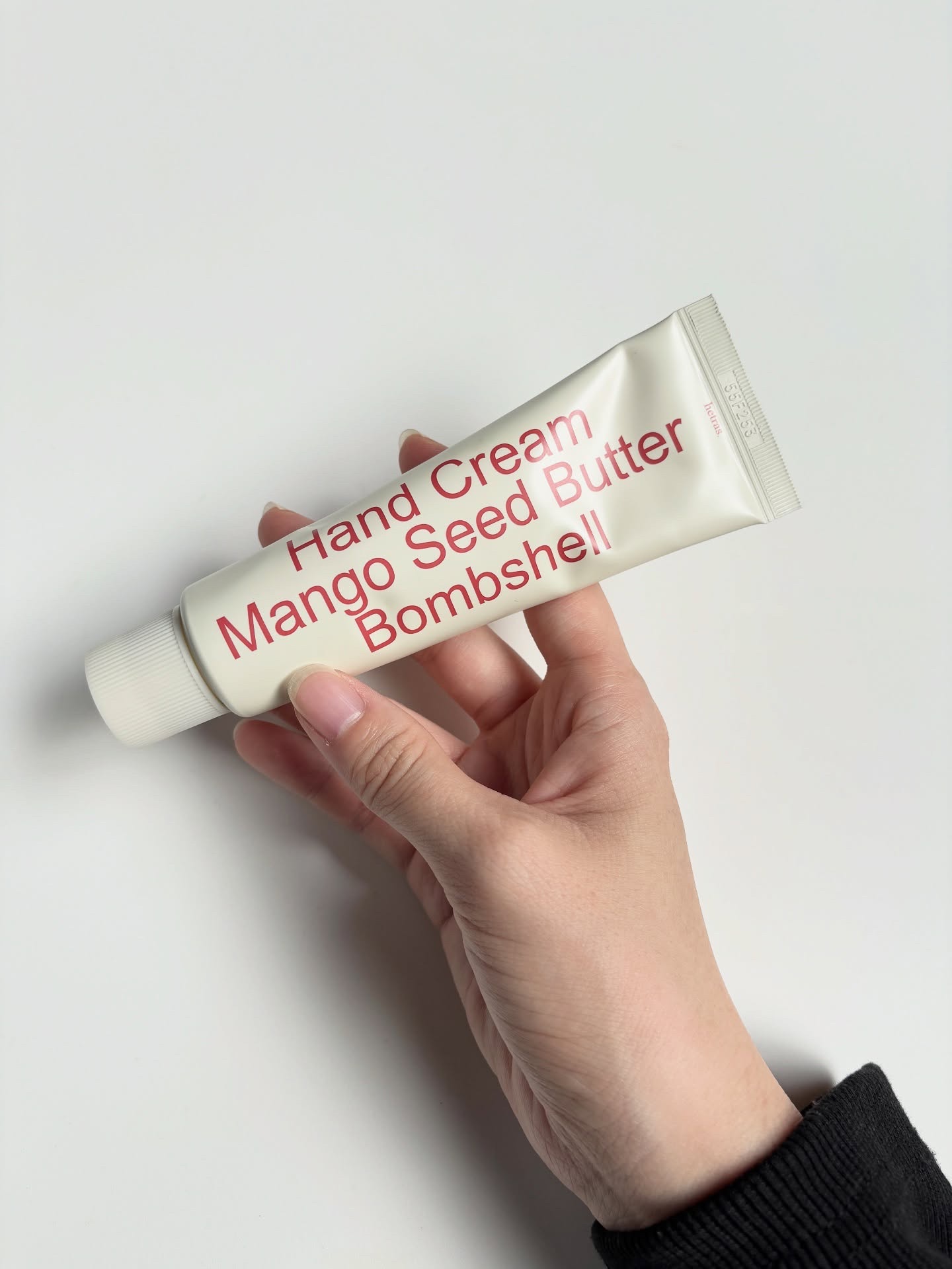 パフュームシルキーハンドクリーム/hetras/ハンドクリームを使ったクチコミ（1枚目）