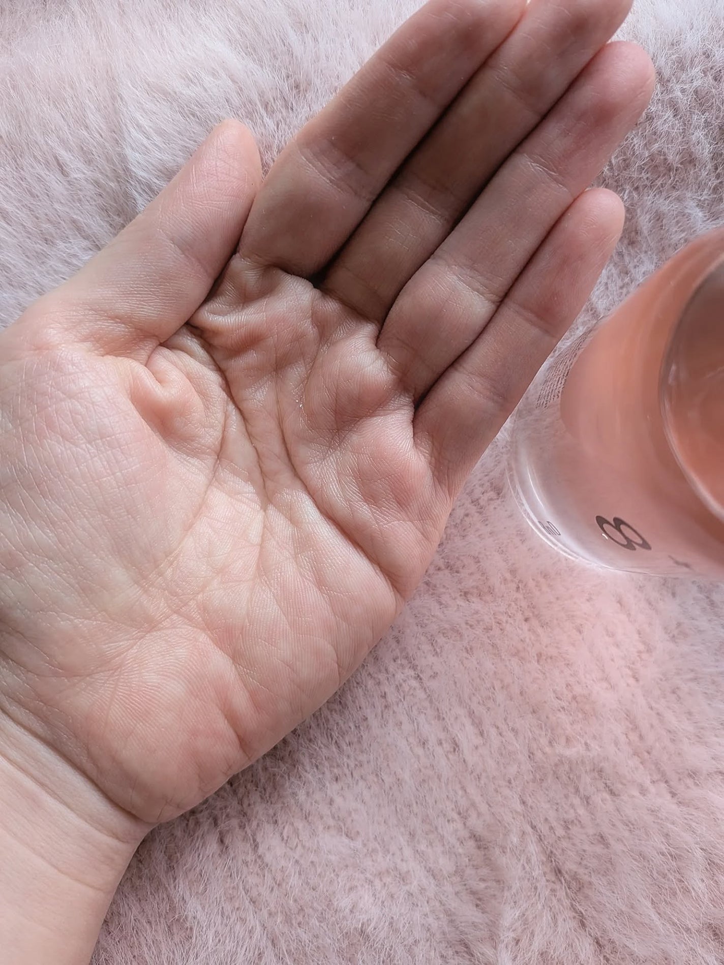 8+ブルーミングヘアオイル ナチュラルフローラルの香り/BnD/ヘアオイルを使ったクチコミ(4枚目)