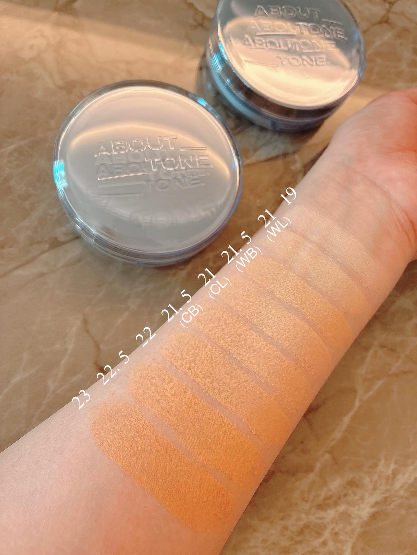 ウォーターレイヤーフィットクッション/ABOUT TONE/クッションファンデーションを使ったクチコミ(4枚目)
