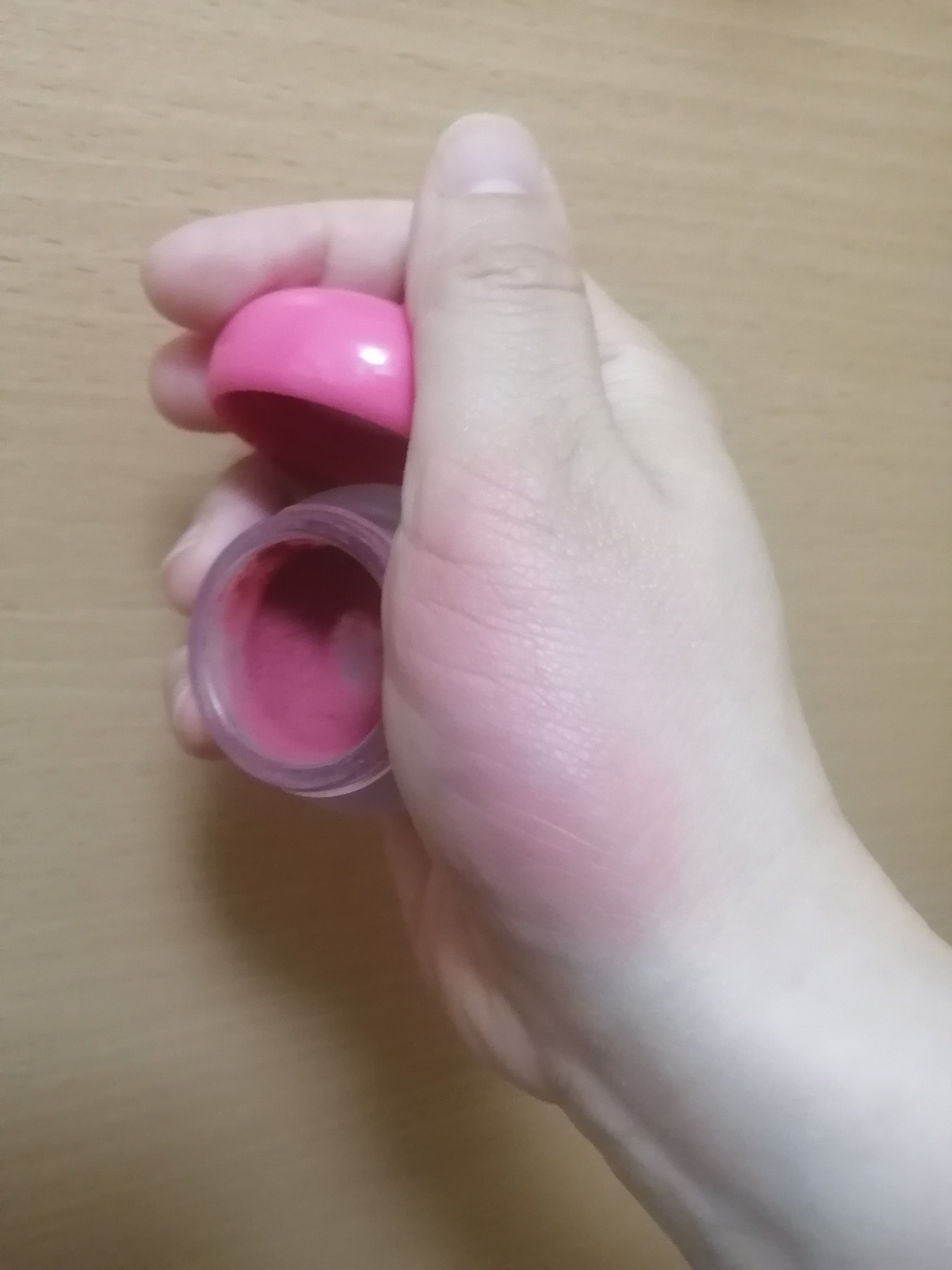 リップアンドチーク ブラーリープリンポット/fwee/口紅を使ったクチコミ（2枚目）