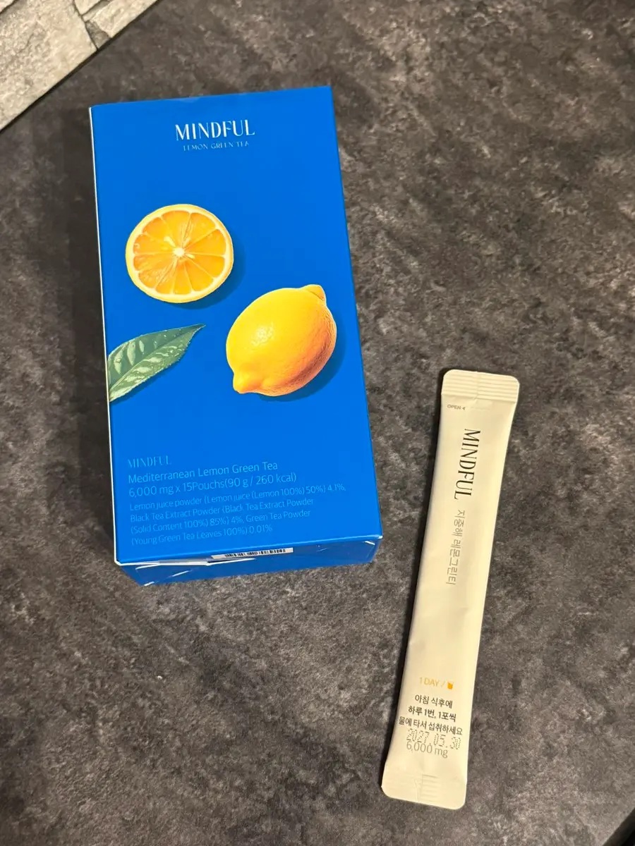 気になってた浮腫ケア用品😳

前アイドル水って流行ってたあれをもっとヘルシー＆低カロリーにしたやつ🩵

お水に混ぜるだけなの嬉しい✨

#foodology
#キャンペーン当選品