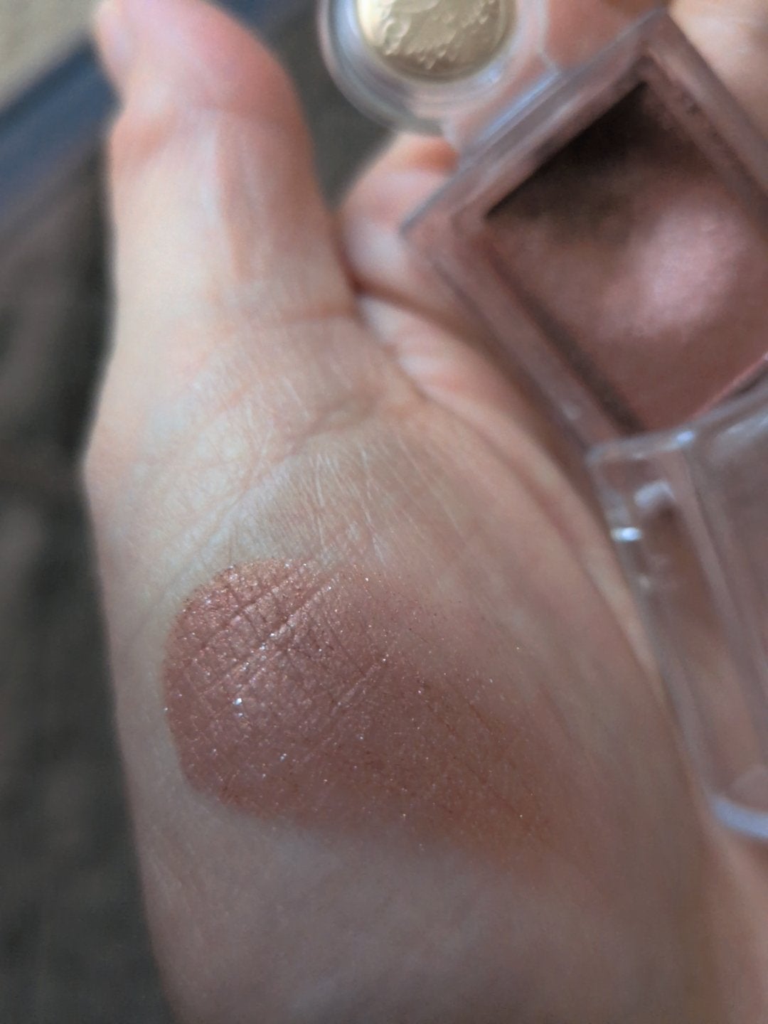 シャドーカスタマイズ/MAJOLICA MAJORCA/単色アイシャドウを使ったクチコミ(4枚目)