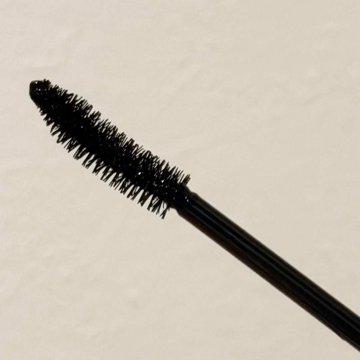 まつ毛用カールアップコーティング(ブラック)/束感ニキ/マスカラ下地を使ったクチコミ(2枚目)