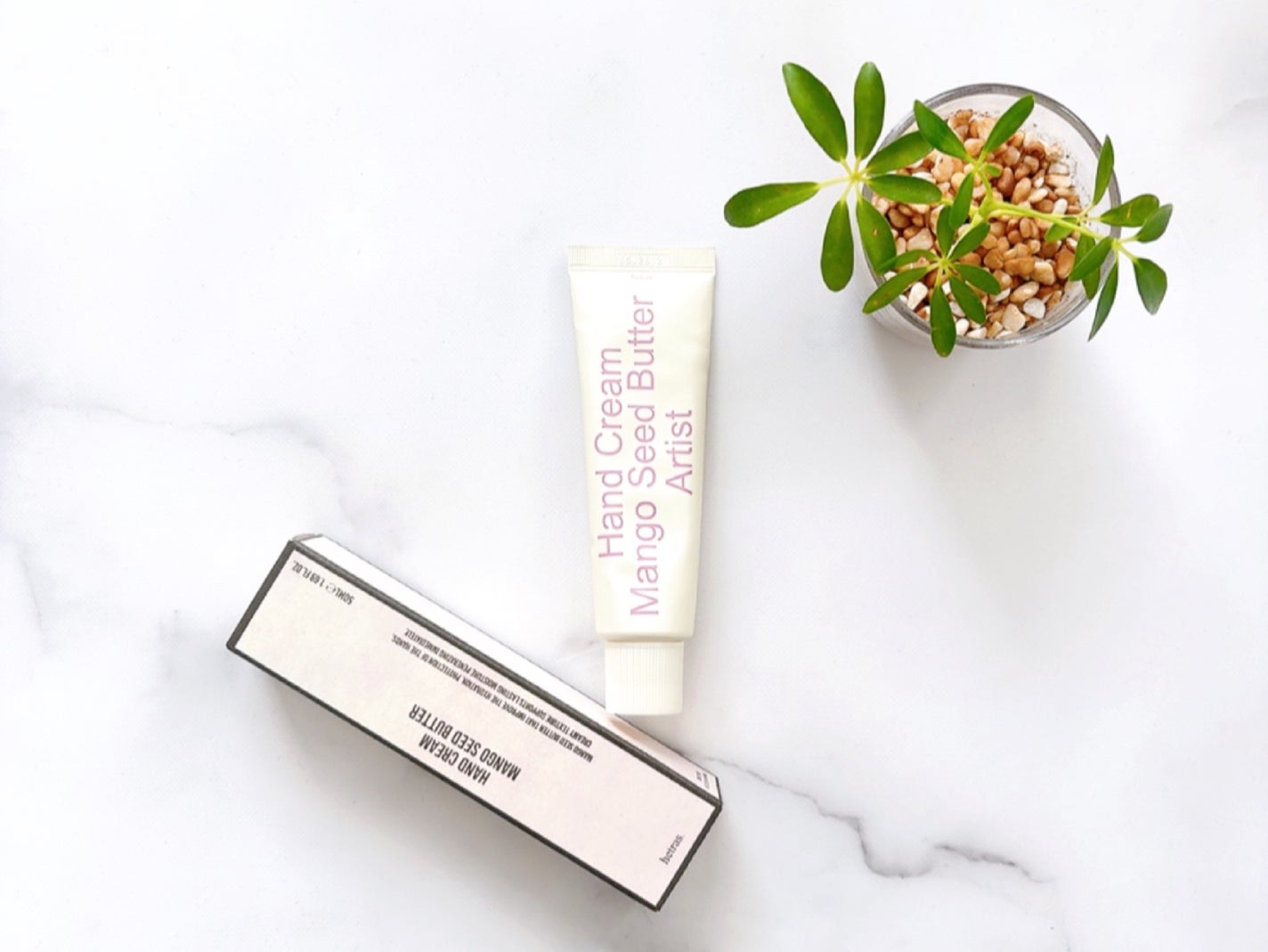 パフュームシルキーハンドクリーム/hetras/ハンドクリームを使ったクチコミ(1枚目)