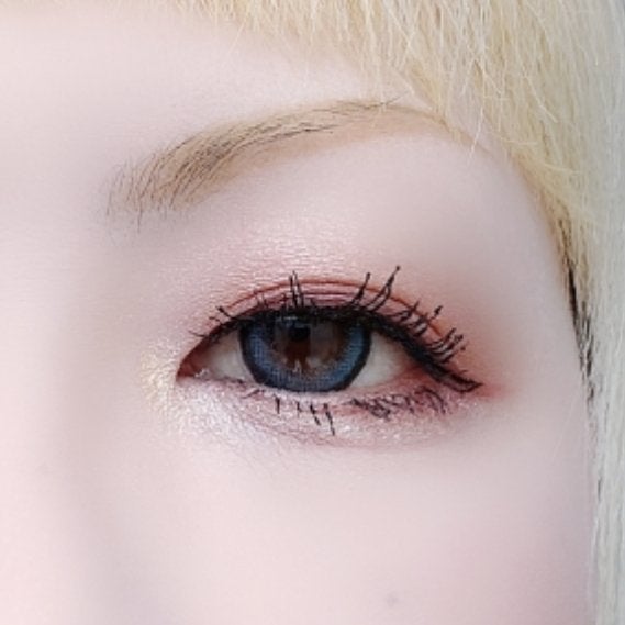 【旧】ディオールショウ サンク クルール(クリスマス コレクション 2024 限定品)/Dior/アイシャドウを使ったクチコミ(5枚目)