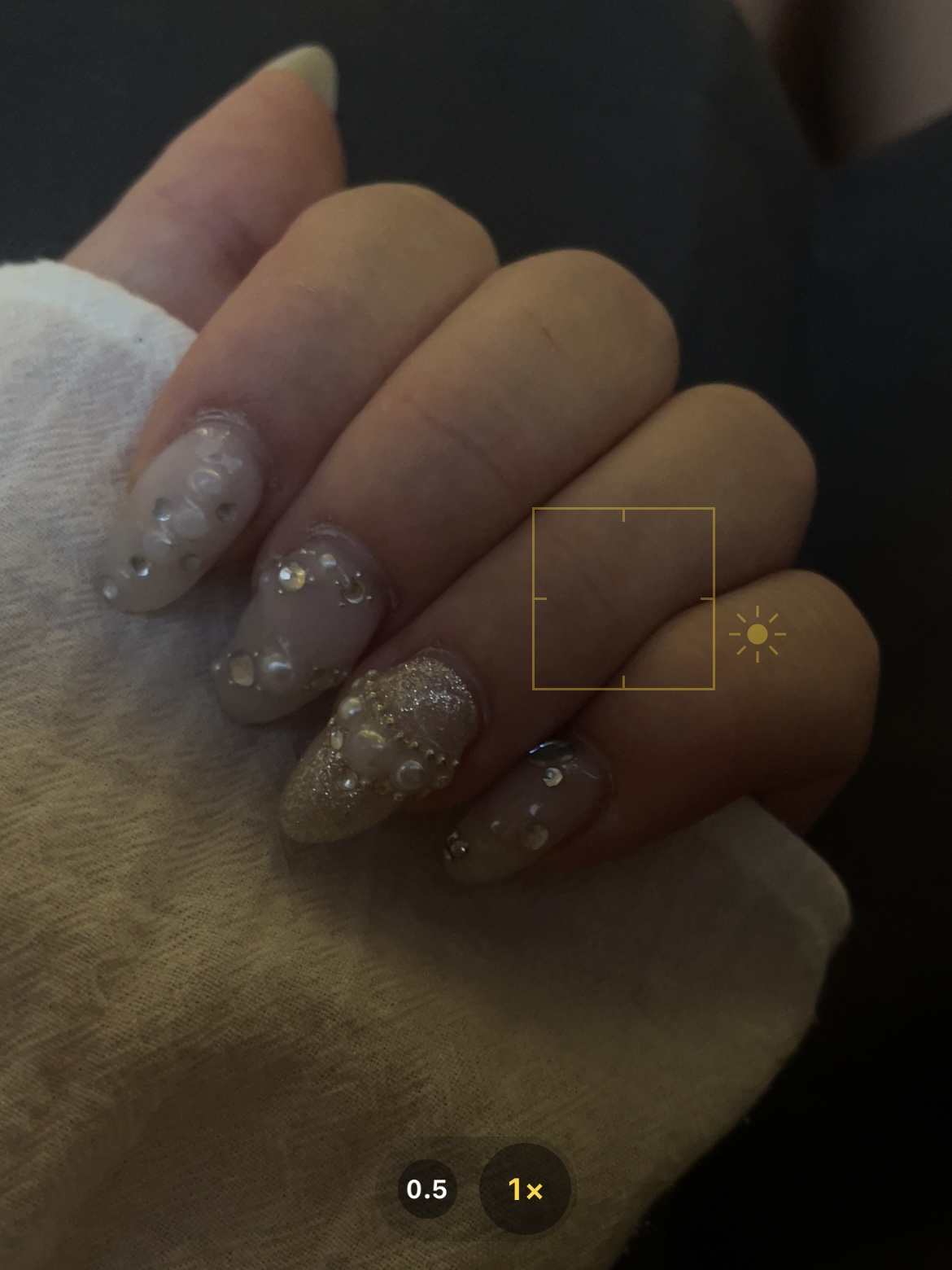 いいね、保存嬉しいです🎶

#ネイル #ジェルネイル #垢抜け #ネイルケア #キラキラネイル #ネイリスト #ネイルデザイン #ネイルポリッシュ #簡単ネイル #夏ネイル #秋ネイル #ネイルアート #ネイルシール #冬ネイル #大人ネ