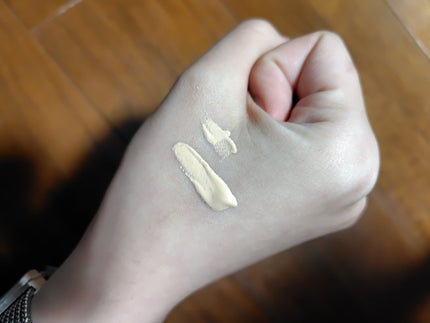 ケイト ジュレリープファンデーション/KATE/リキッドファンデーションを使ったクチコミ(2枚目)