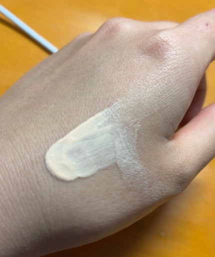 ダルバ ウォータフルトーンアップサンクリーム(カバーベージュ)のクチコミ「【ファンデーションフリー】ダルバ カバーベージュ(Cover-up) トーンアップサンクリーム.....」(3枚目)