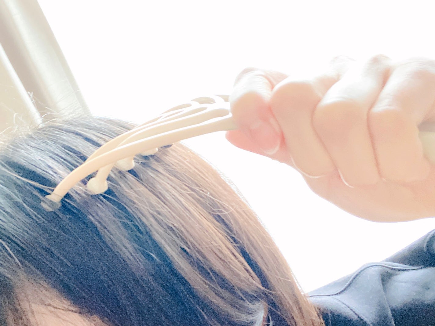 頭皮とろける ヘッドスパブラシ/ギグアント/スカルプブラシを使ったクチコミ(5枚目)