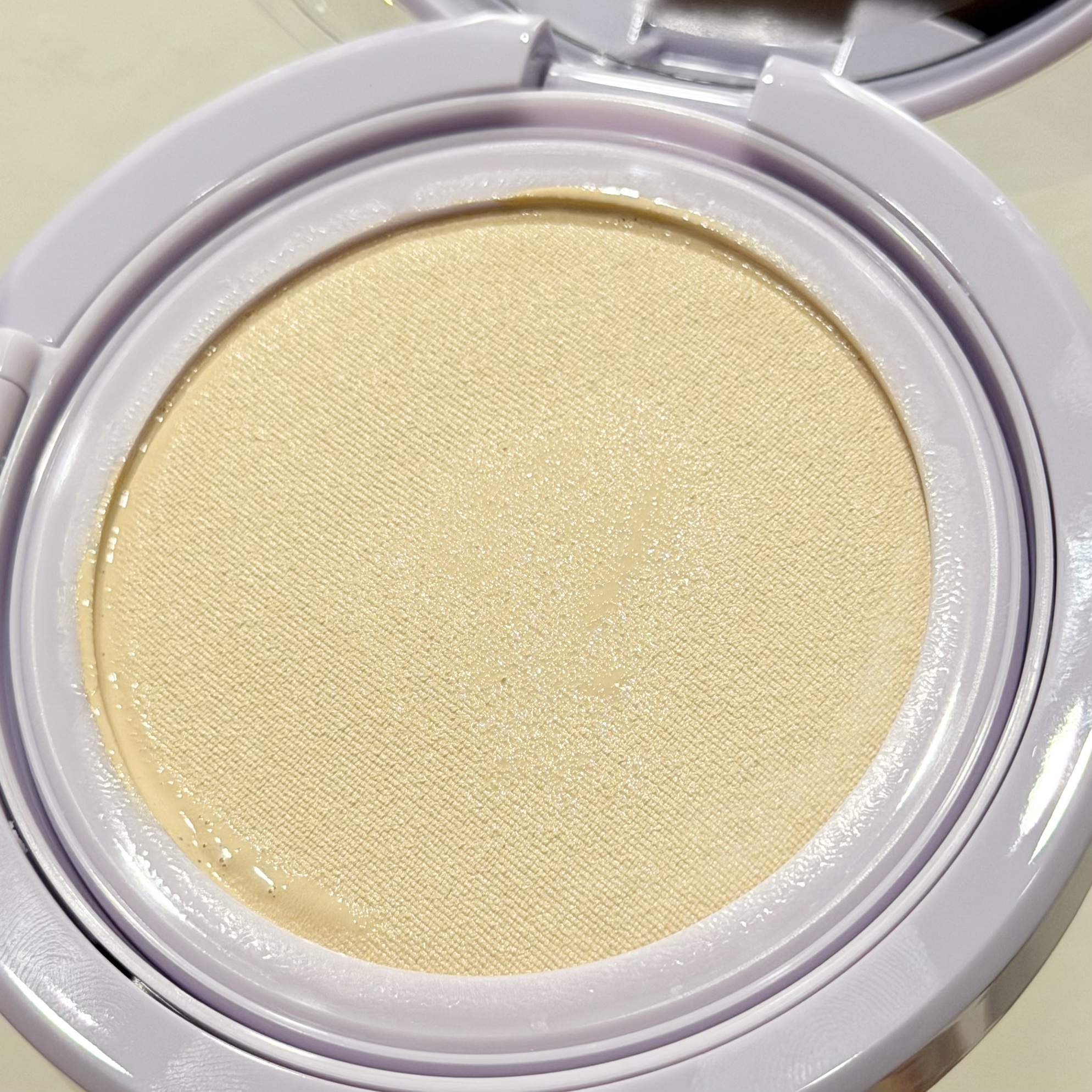 インクラスティングクッションメッシュグロウ/THE FACE SHOP/クッションファンデーションを使ったクチコミ（2枚目）