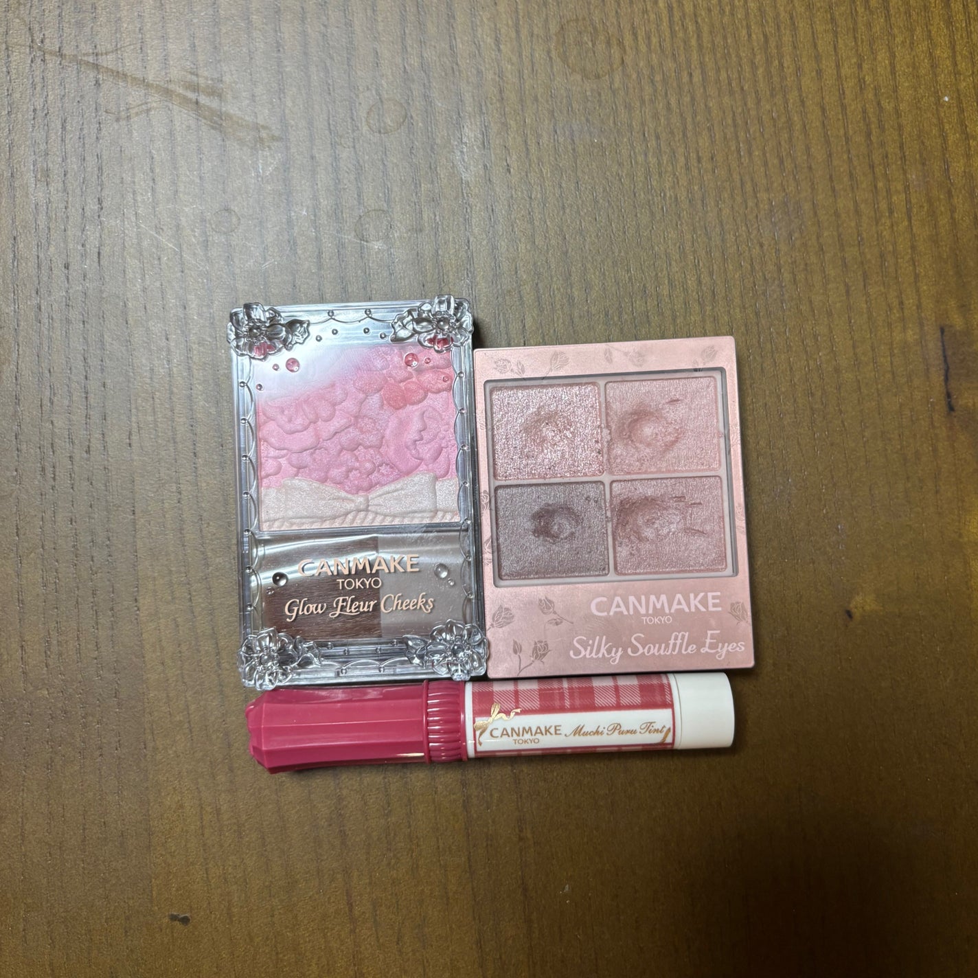 グロウフルールチークス/キャンメイク/パウダーチークを使ったクチコミ(1枚目)