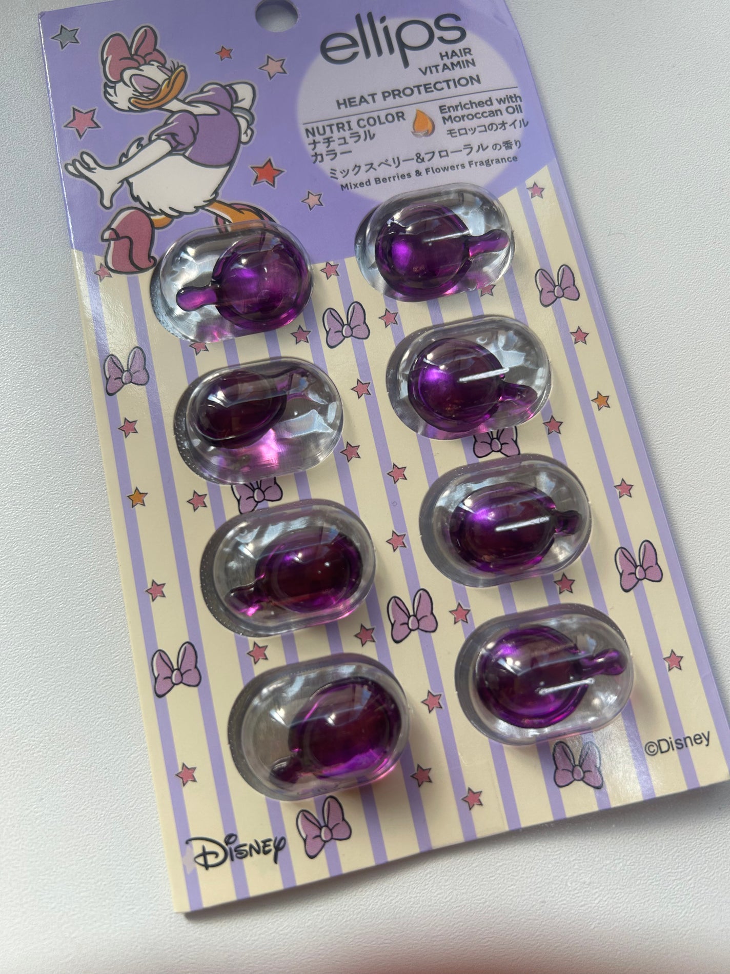 【ディズニー限定デザイン】ellips(エリップス)ヘアオイル シートタイプ8粒 (パープル/ミックスベリー&フローラルの香り)デイジー/ellips/ヘアケア・スタイリングを使ったクチコミ(1枚目)