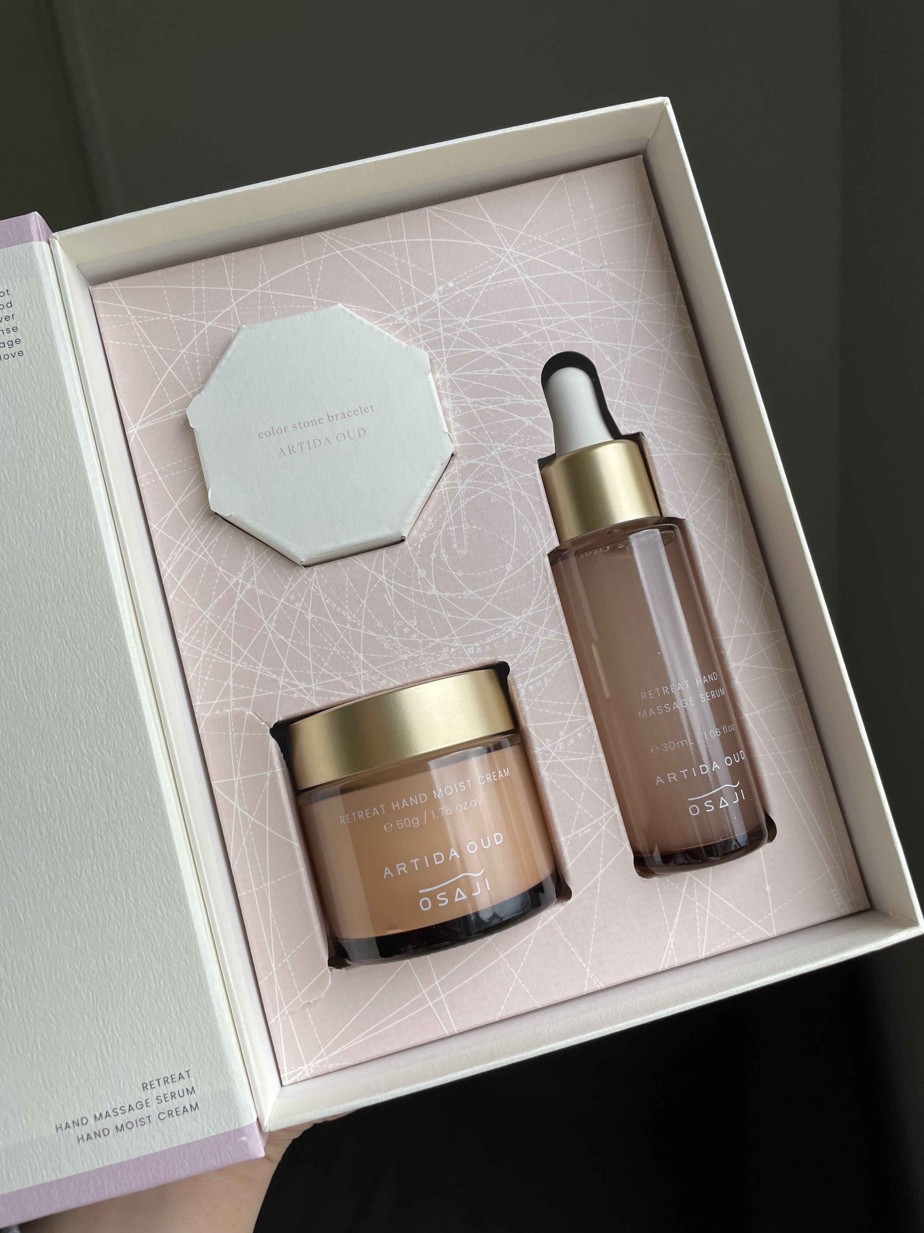 オサジ リトリート ハンド コレクション ARTIDA OUD【数量限定】/OSAJI/その他キットセットを使ったクチコミ（2枚目）
