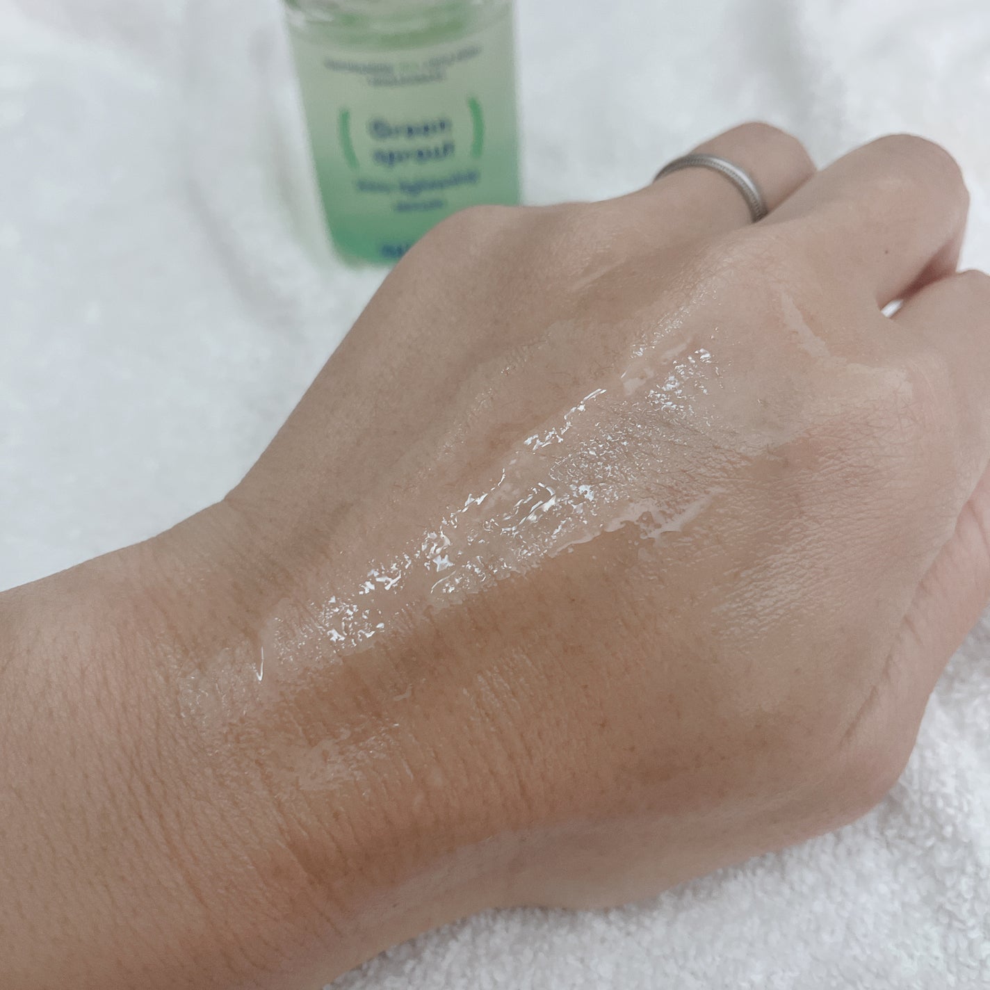 yui on LIPS 「保湿力と毛穴ケアを両立♡/suiskin#提供Greenspr..」(4枚目)