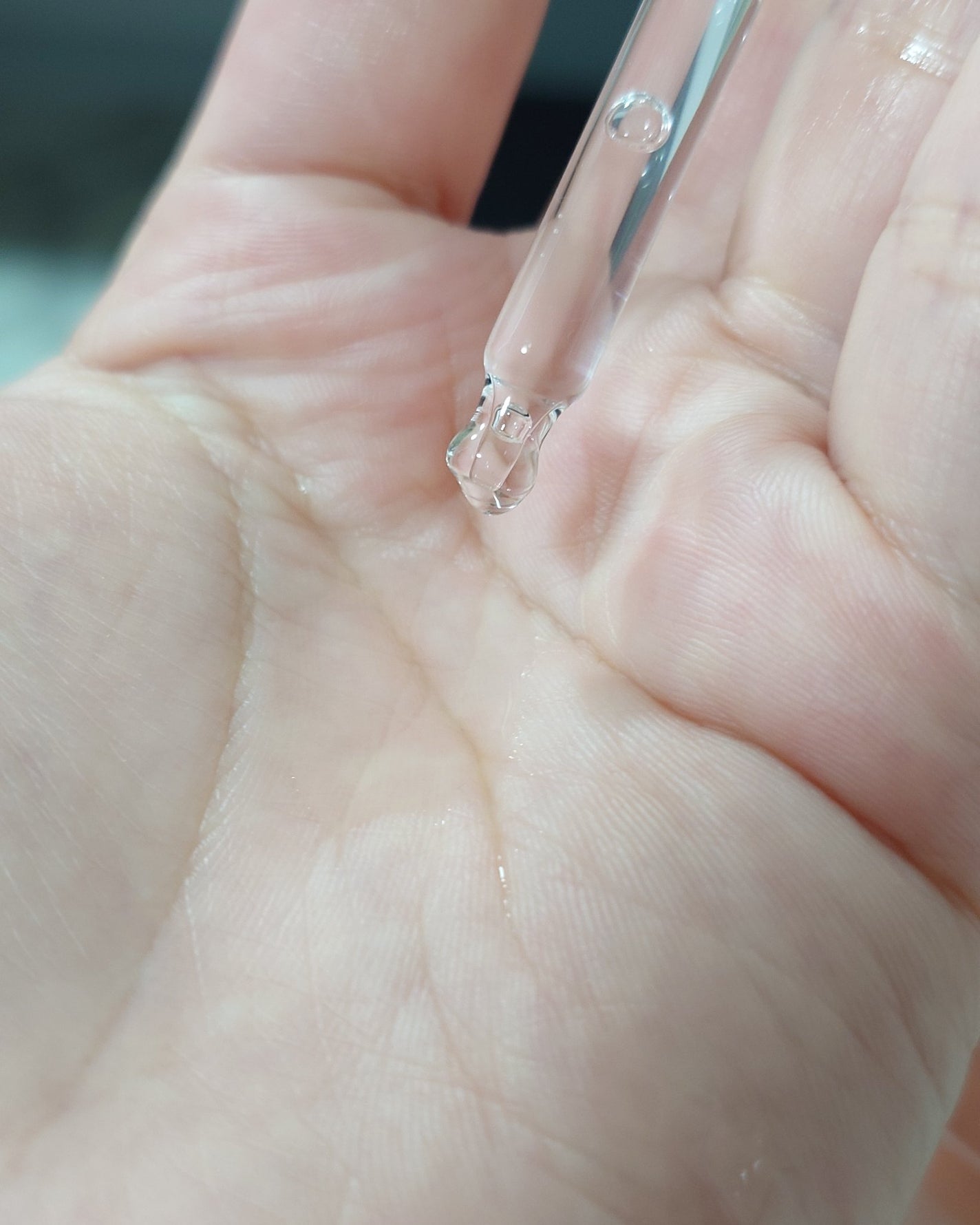 8+ブルーミングヘアオイル ナチュラルフローラルの香り/BnD/ヘアオイルを使ったクチコミ(2枚目)