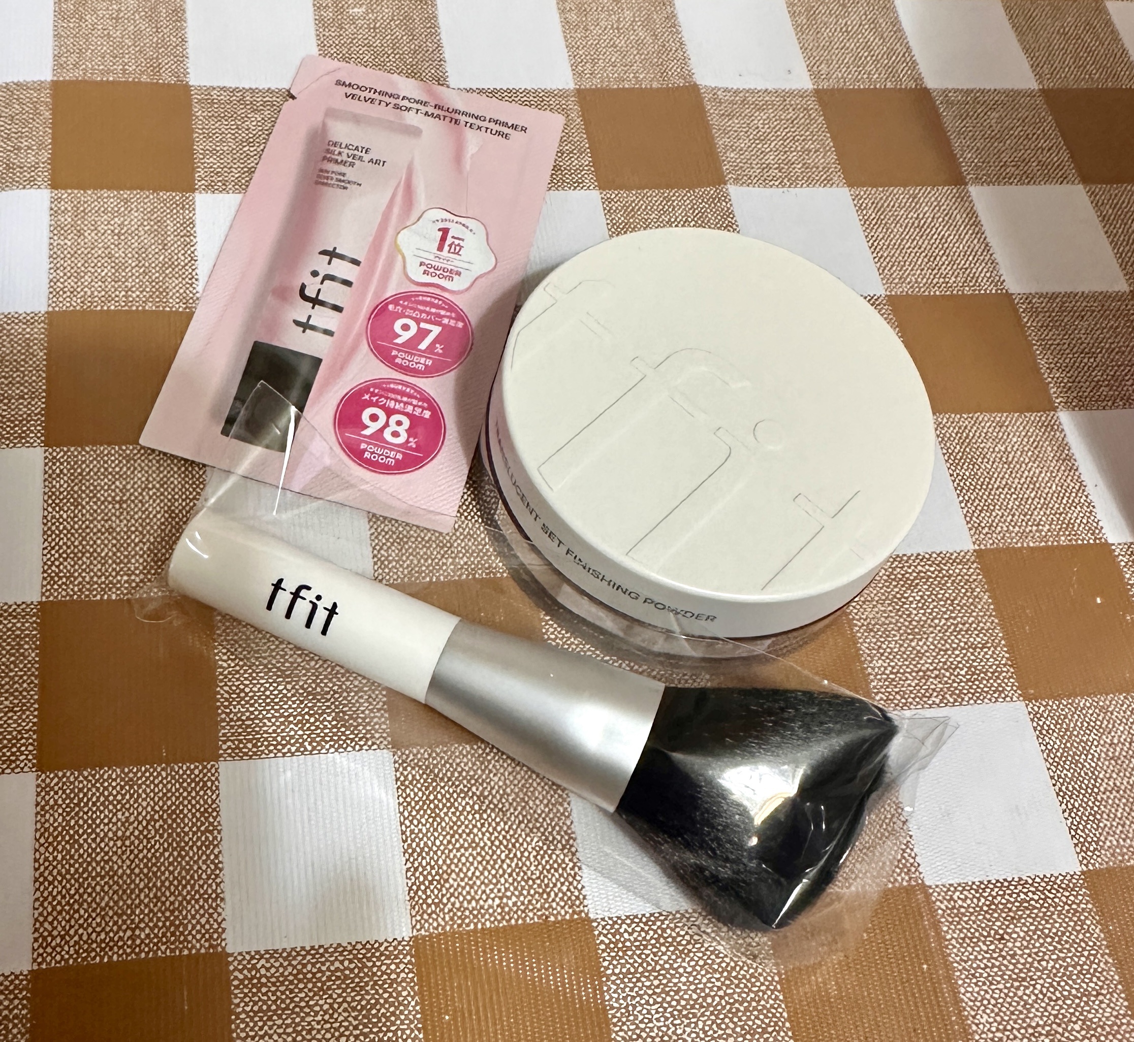 トランスルーセントセットフィニッシングパウダー/TFIT/ルースパウダーを使ったクチコミ（2枚目）