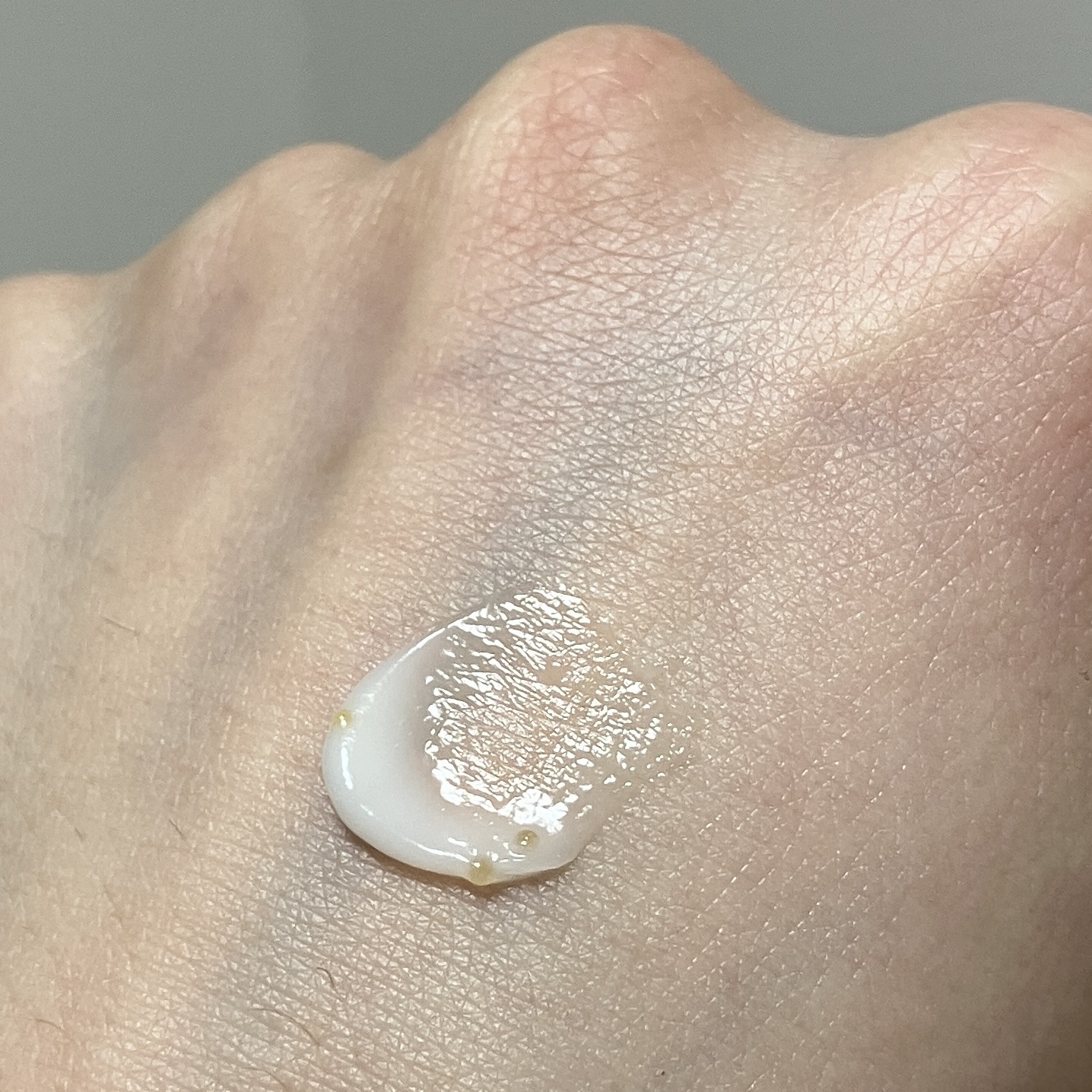 コエンリッチ　ナイトリニュー　ハンドクリーム ポケモンスペシャルパッケージ（80g）/コエンリッチQ10/ハンドクリームを使ったクチコミ（2枚目）