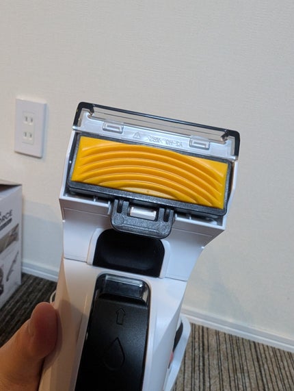 empress on LIPS 「コードレスなのに強力吸引。サッと使えるシミ取りクリーナー。専用..」(4枚目)