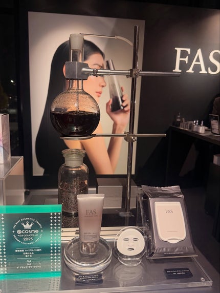 Erica on LIPS 「\TokyoBeautyWeekが楽しすぎる/ 11/2..」(6枚目)