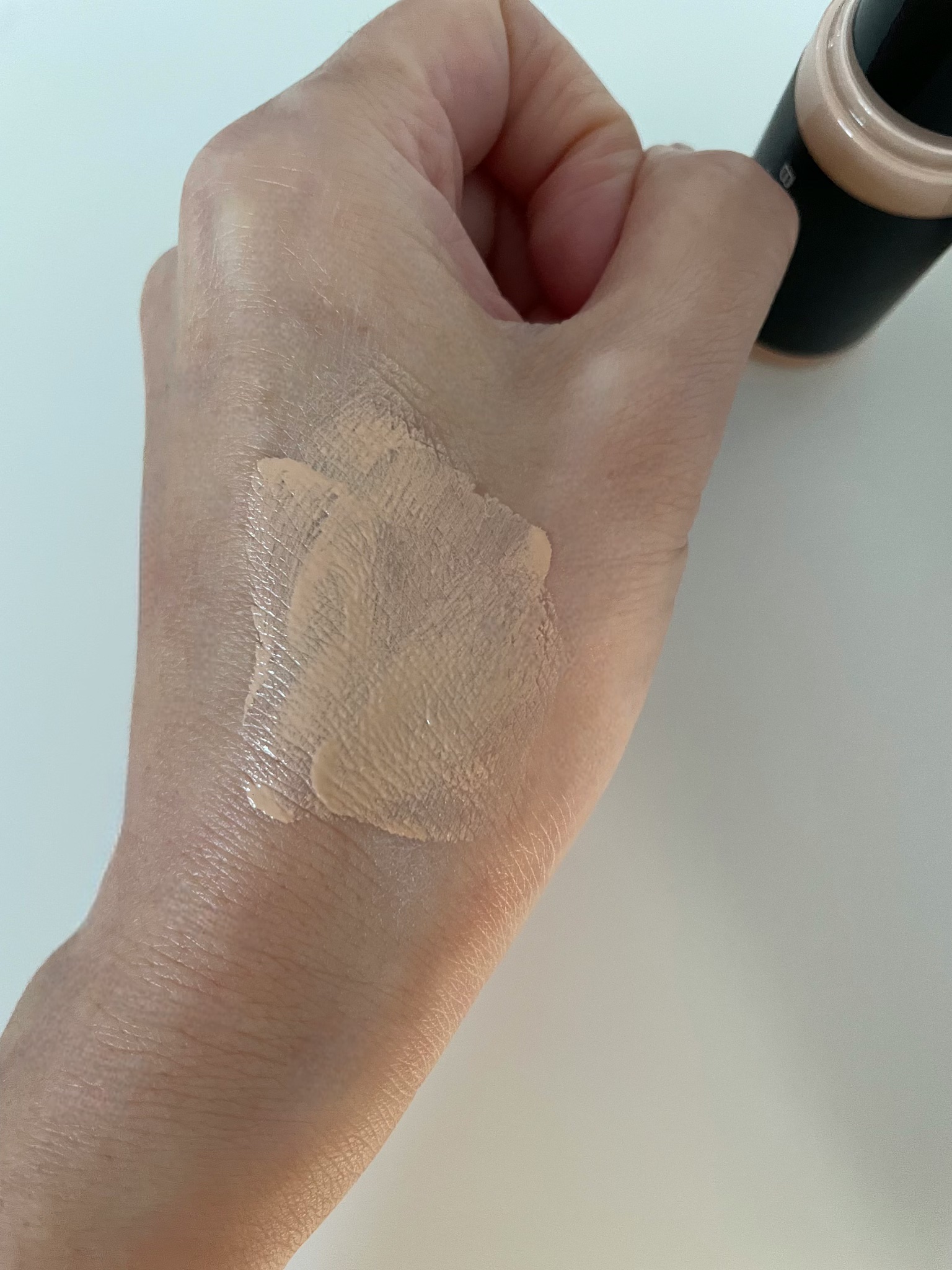 ラディアント　ロングステイ　リキッドファンデーション 20/ブリリアージュ/リキッドファンデーションを使ったクチコミ（2枚目）