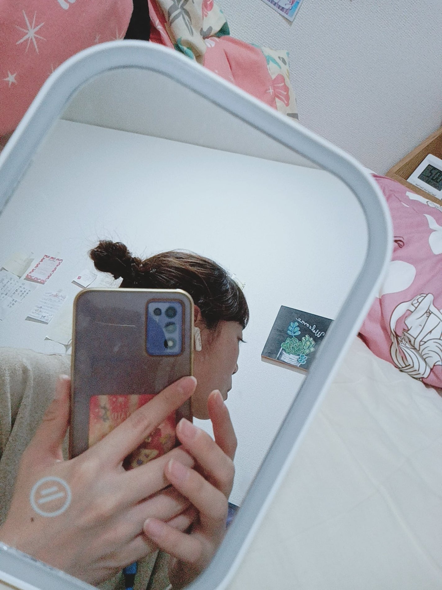 ゆかこ on LIPS 「30代前半でも出来そうな、お団子ヘアアレンジやってみました!と..」(1枚目)