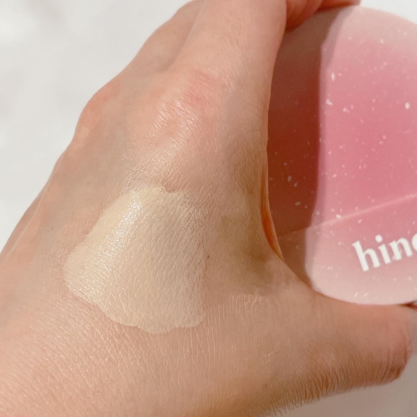 カバーマスターピンククッション/hince/クッションファンデーションを使ったクチコミ(4枚目)