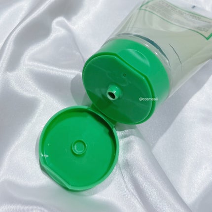 グリーントマトクリーム/FULLY/フェイスクリームを使ったクチコミ(3枚目)