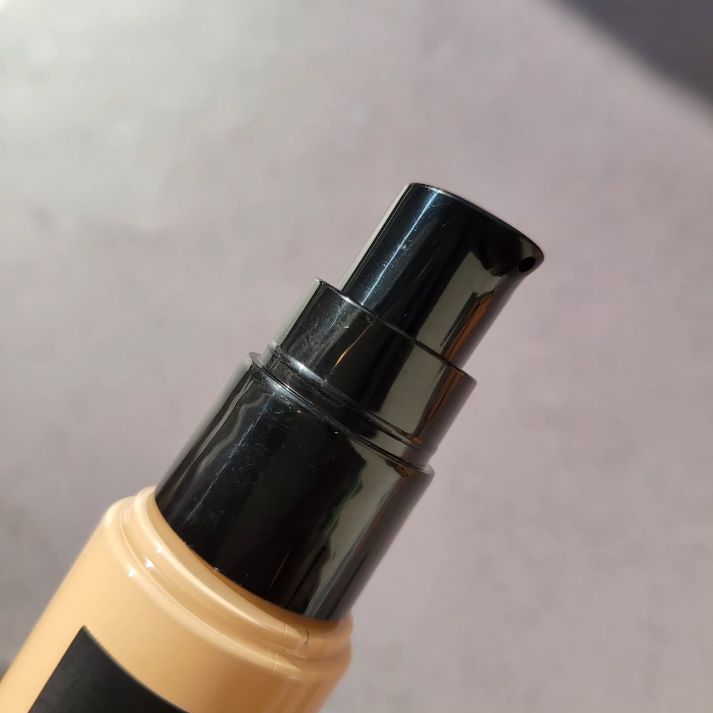 ラディアント　ロングステイ　リキッドファンデーション/ブリリアージュ/リキッドファンデーションを使ったクチコミ（2枚目）