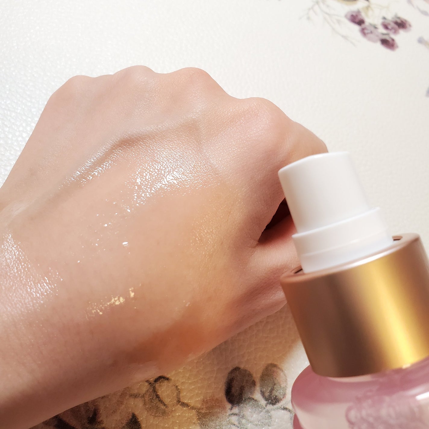 Arisa@フォロバ100 on LIPS 「エルソルモイスチャライジングミラクルミストトナー✨日中の乾燥対..」(3枚目)