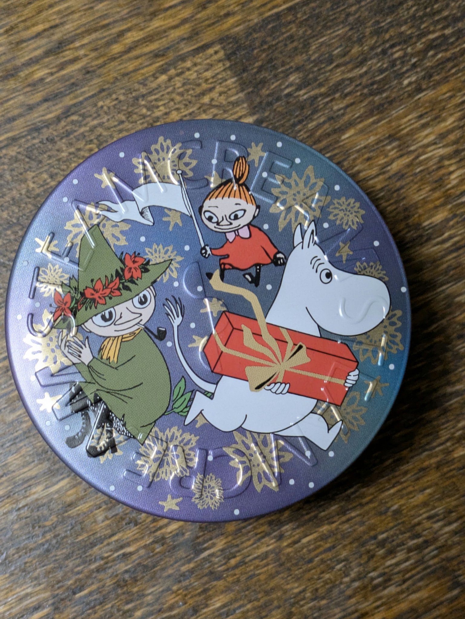 STEAMCREAM スチームクリーム(ムーミン限定品)のクチコミ「『STEAMCREAM    ムーミン　夜空のオーロラ』

♥️２秒でスッと馴染む蒸気で作った.....」（1枚目）