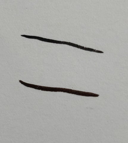 リキッドアイライナーR5 極細筆/ラブ・ライナー/リキッドアイライナーを使ったクチコミ(2枚目)