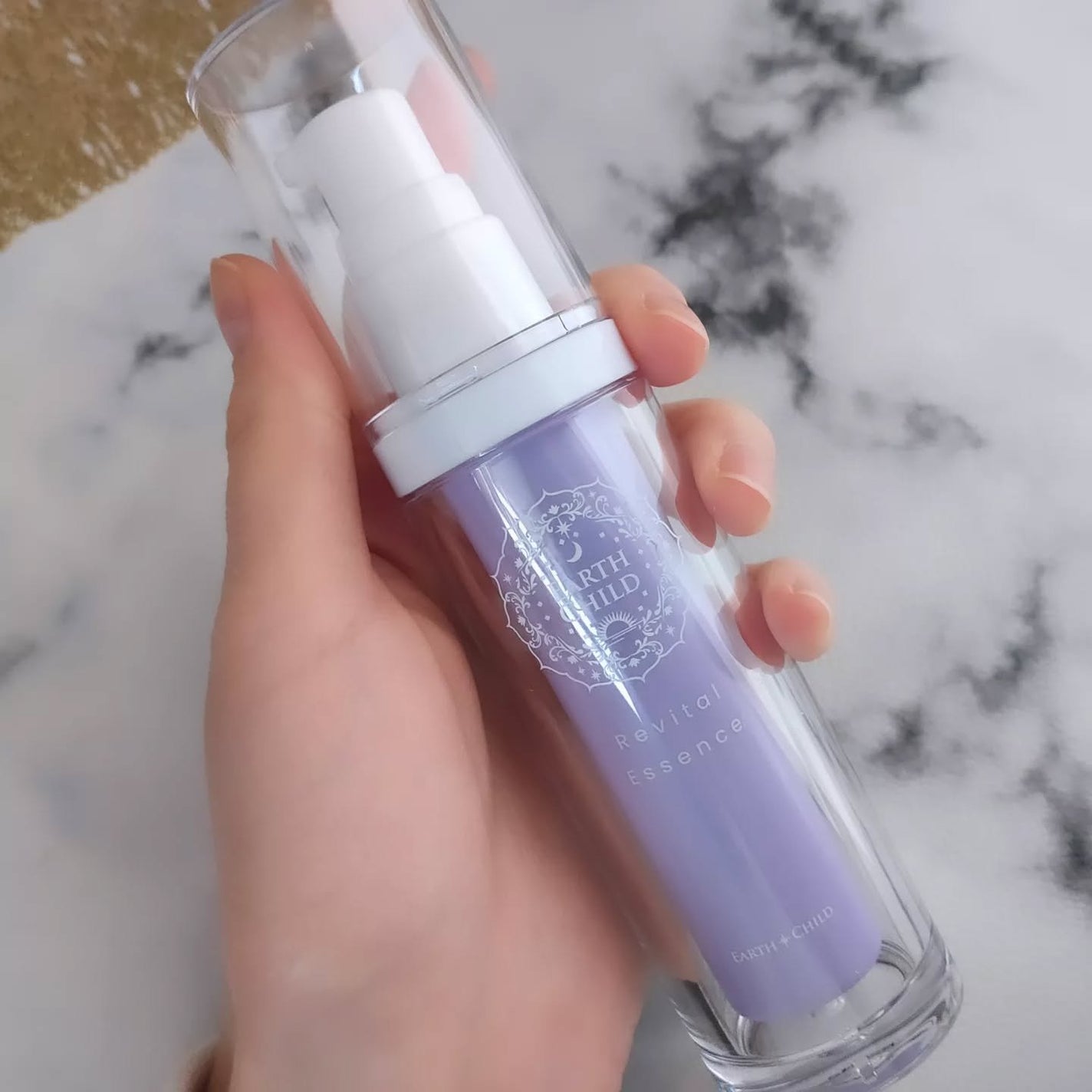 リバイタル エッセンス/EARTHCHILD/美容液を使ったクチコミ(3枚目)
