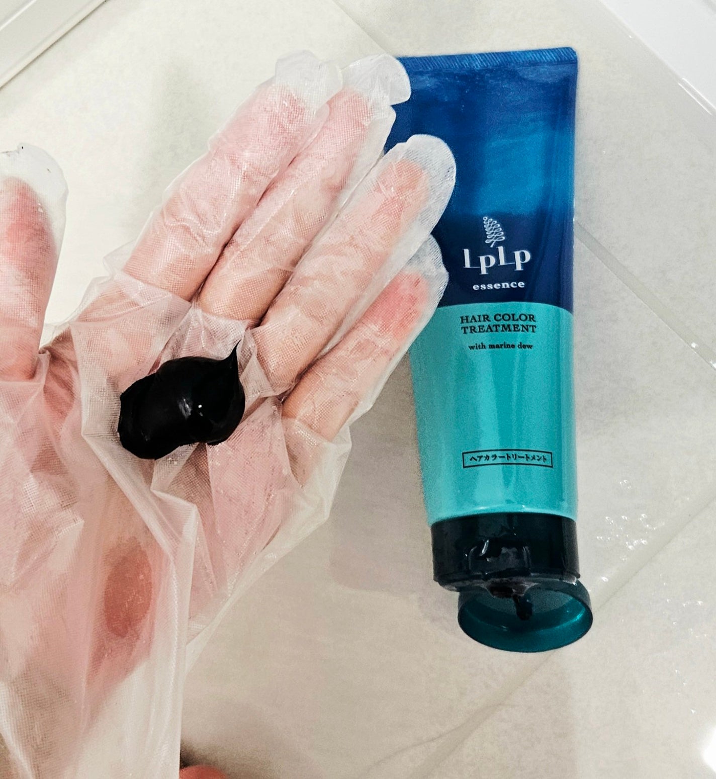 エッセンスカラートリートメント/LPLP(ルプルプ)/ヘアカラーを使ったクチコミ(3枚目)