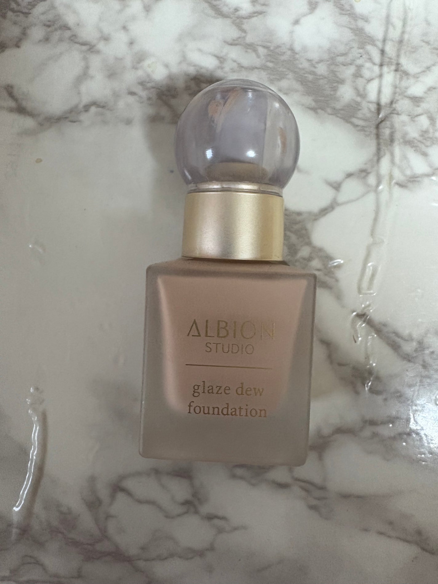 アルビオン スタジオ グレイズデュウ ファンデーション/ALBION/リキッドファンデーションを使ったクチコミ(1枚目)