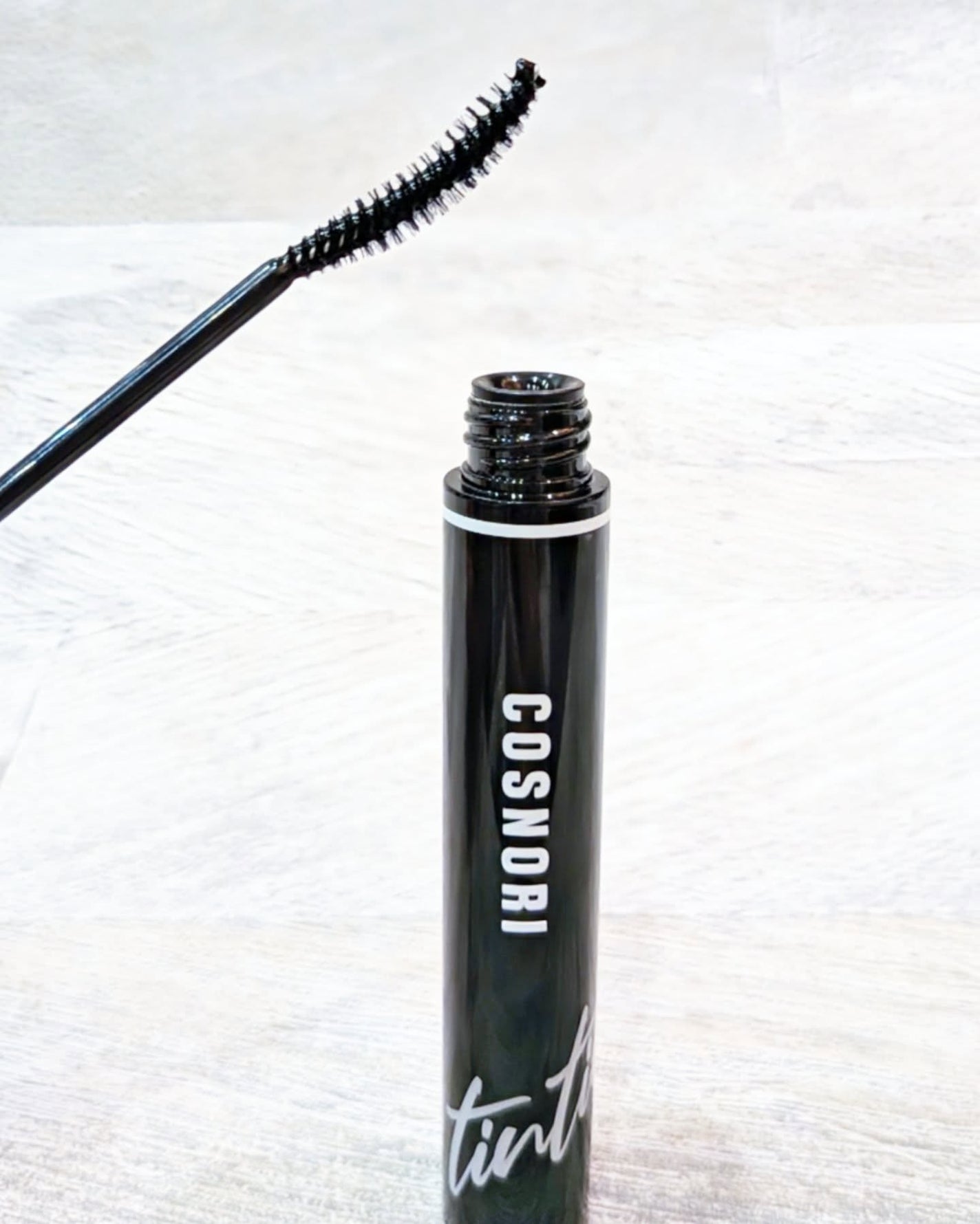 ロングアクティブアイラッシュセラム/COSNORI/まつげ美容液を使ったクチコミ(5枚目)