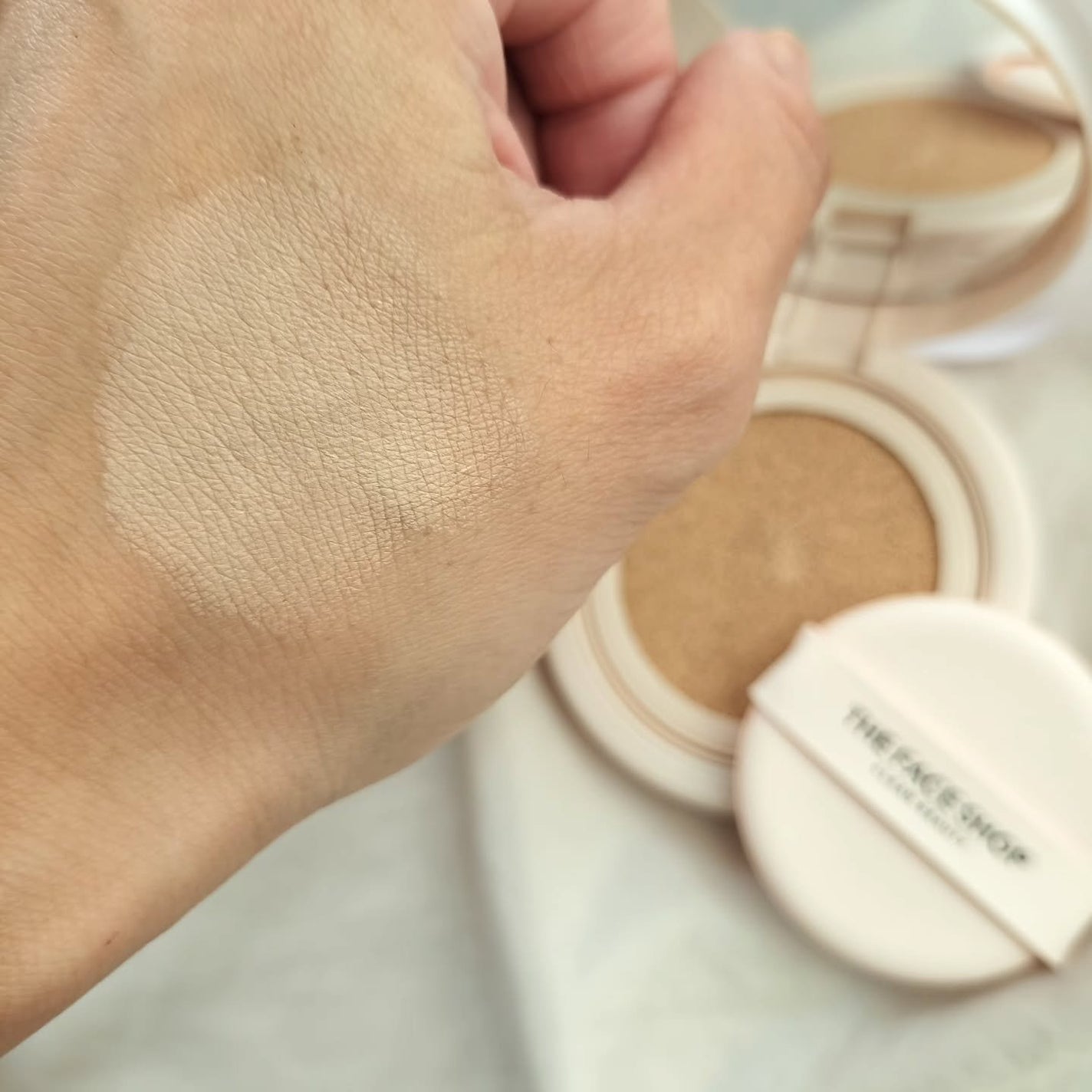 インクラスティングクッションファンデーション/THE FACE SHOP/クッションファンデーションを使ったクチコミ(3枚目)
