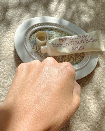 パフュームシルキーハンドクリーム/hetras/ハンドクリームを使ったクチコミ(4枚目)