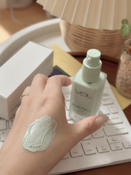 トーンステインカラーコレクティングプライマー/VDL/化粧下地を使ったクチコミ(2枚目)