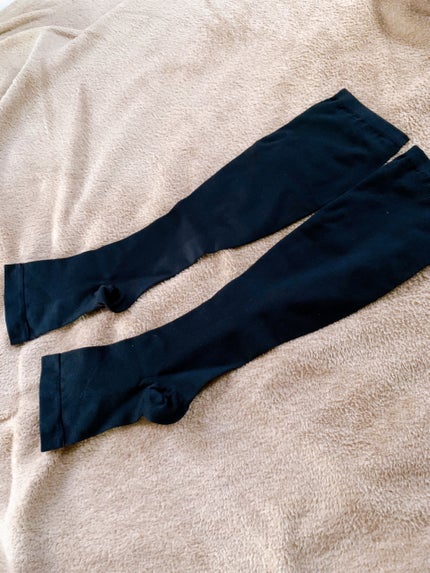 おうちでメディキュット(ひざ下)/メディキュット/着圧ソックス・レギンスを使ったクチコミ(2枚目)