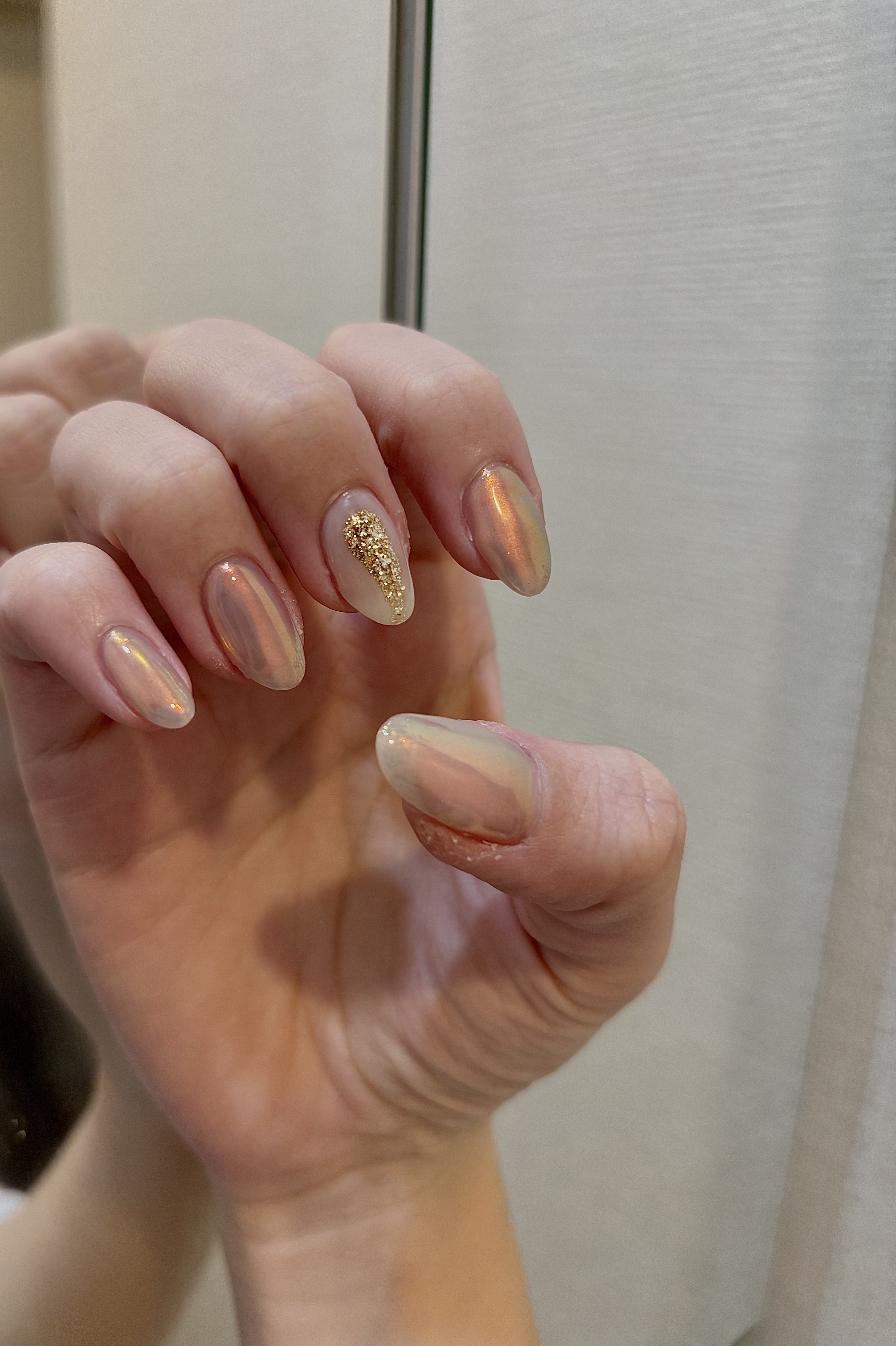 #ネイル,#ホリデーネイル,#ミラーネイルのネイルデザイン