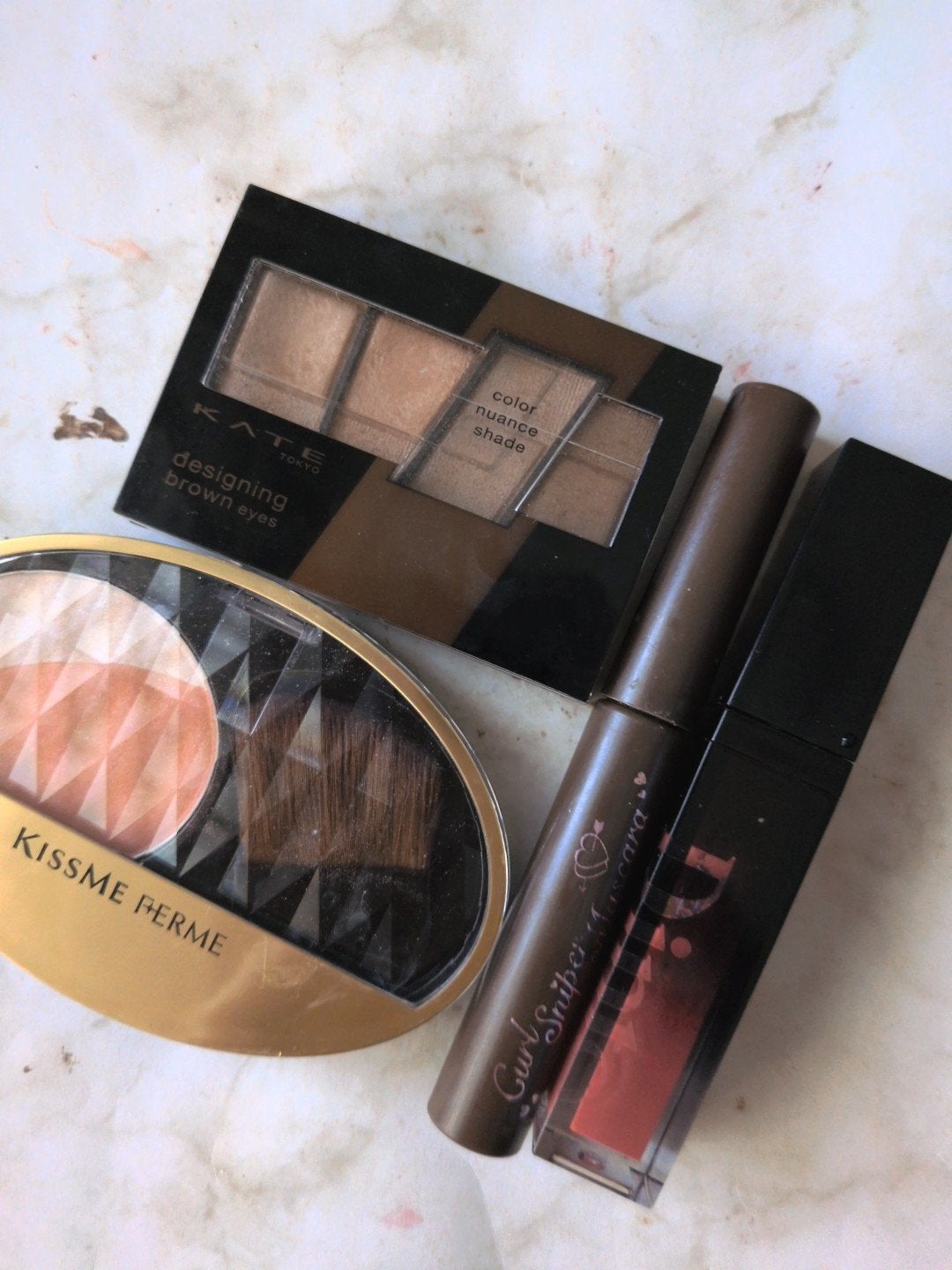 立体感アップチーク/キスミー フェルム/パウダーチークを使ったクチコミ(1枚目)