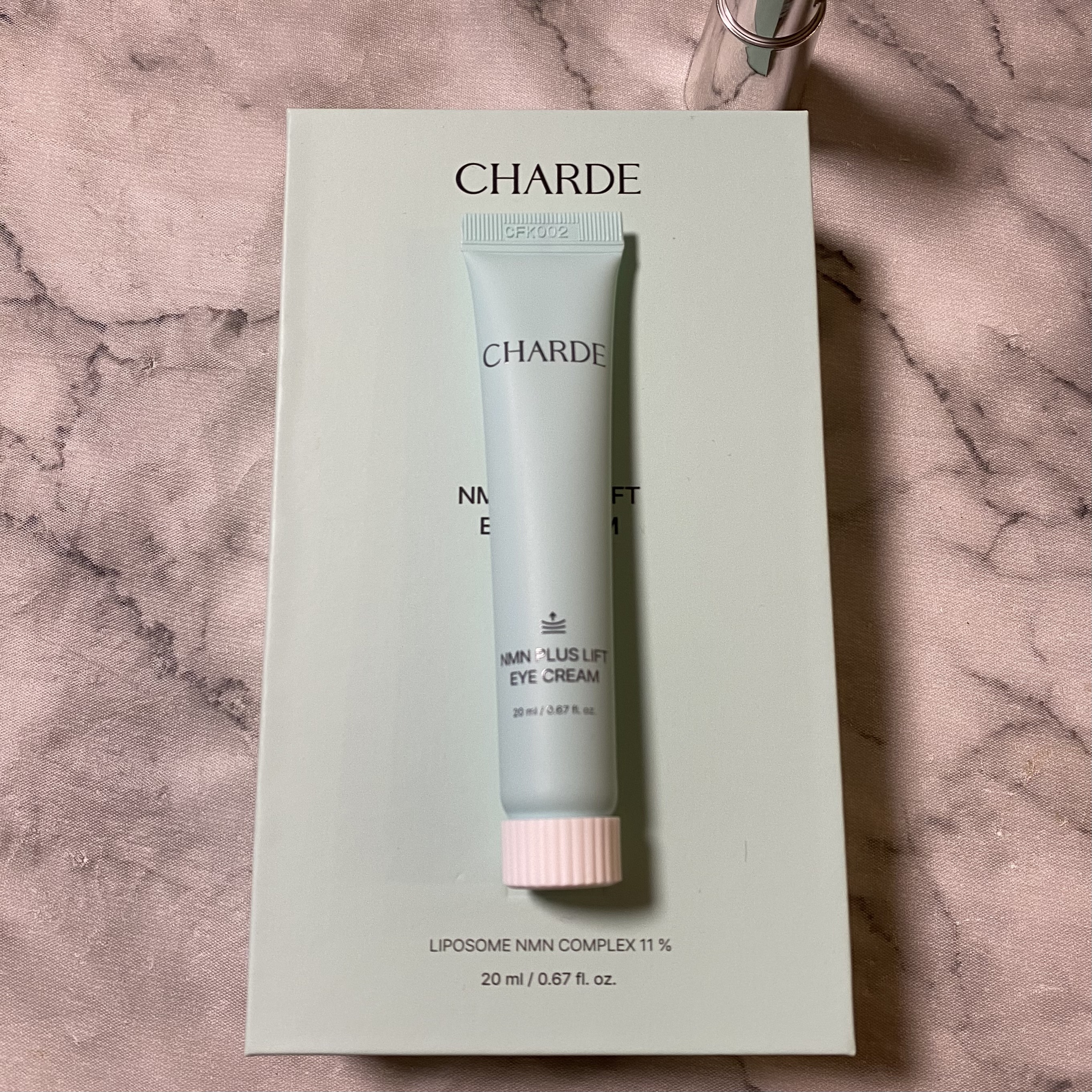 NMNプラスリフトアイクリーム/CHARDE/アイケア・アイクリームを使ったクチコミ（3枚目）