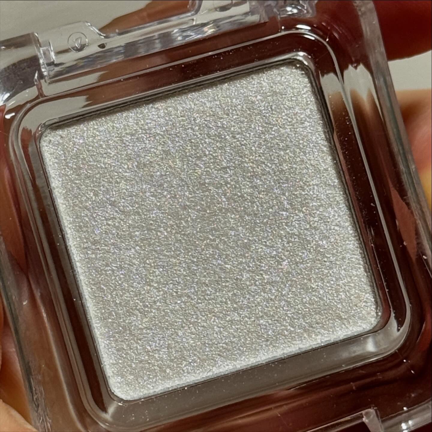 ピュアグラッシュ ハイライター/2aN/パウダーハイライトを使ったクチコミ（3枚目）