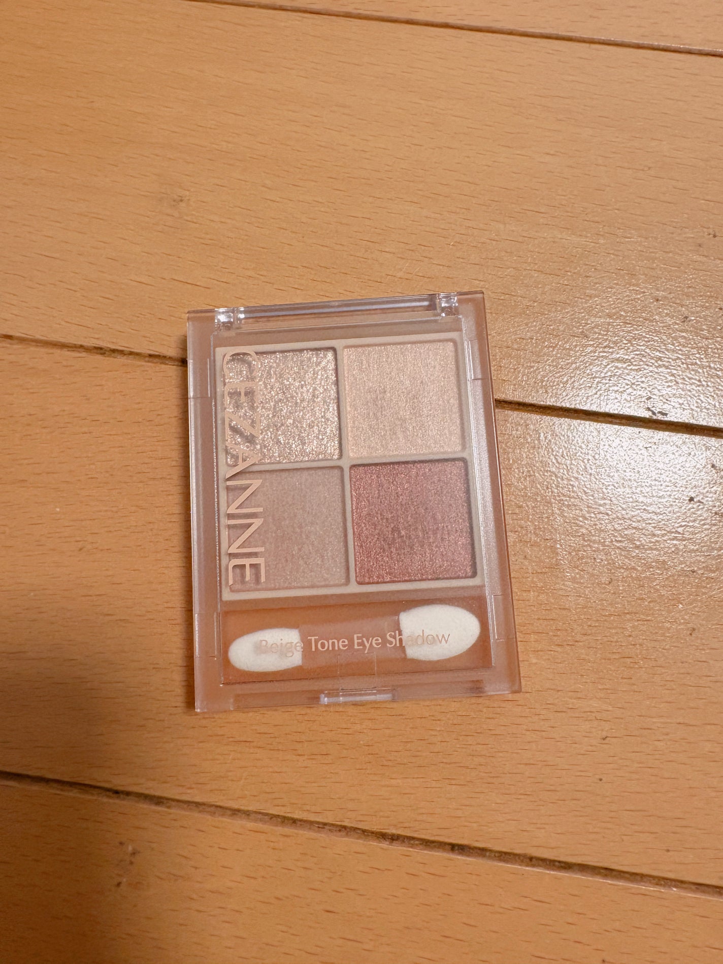 ベージュトーンアイシャドウ/CEZANNE/アイシャドウパレットを使ったクチコミ(1枚目)